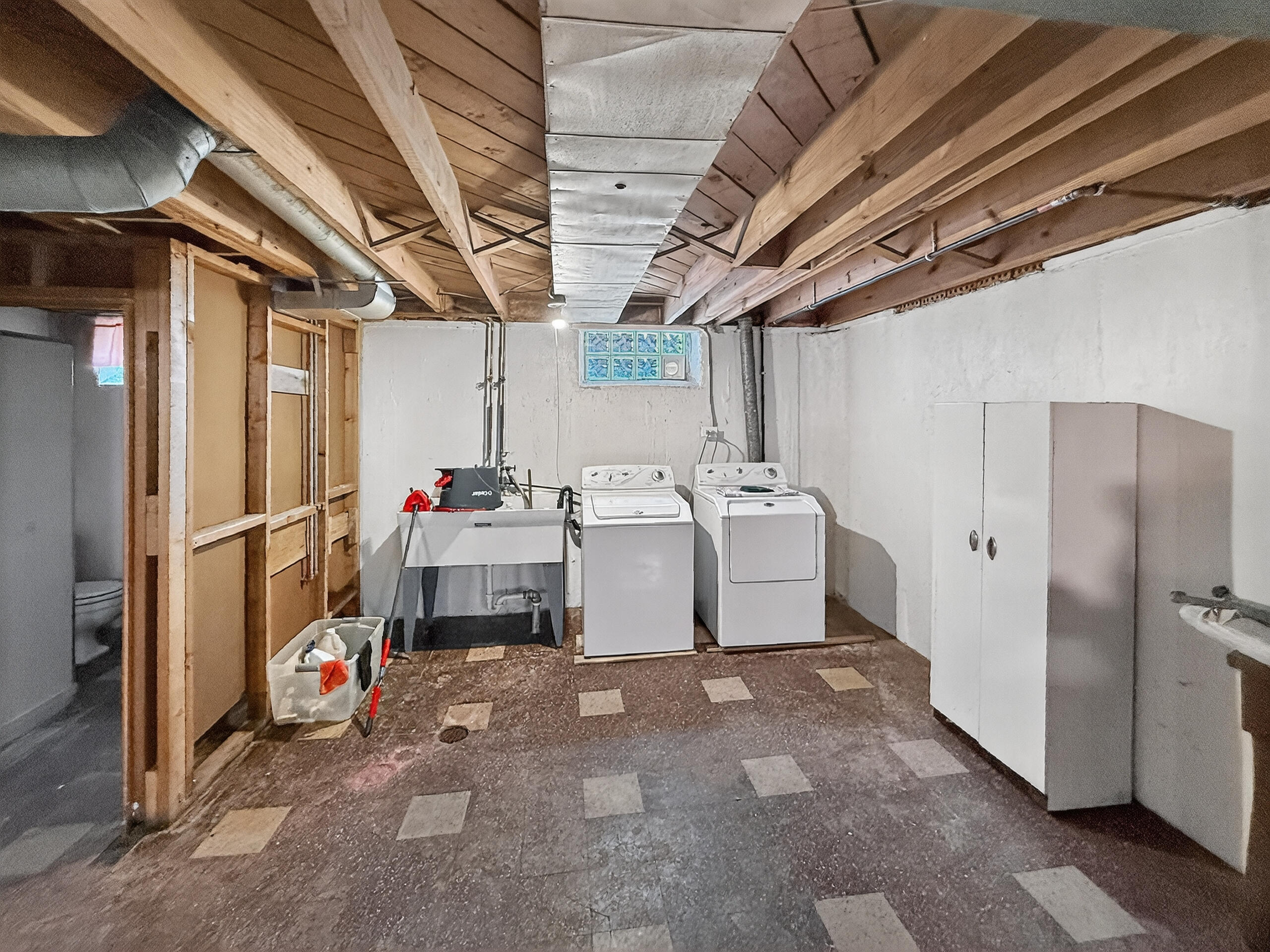 9949 Sterling Avenue Allen Park City MI 48101