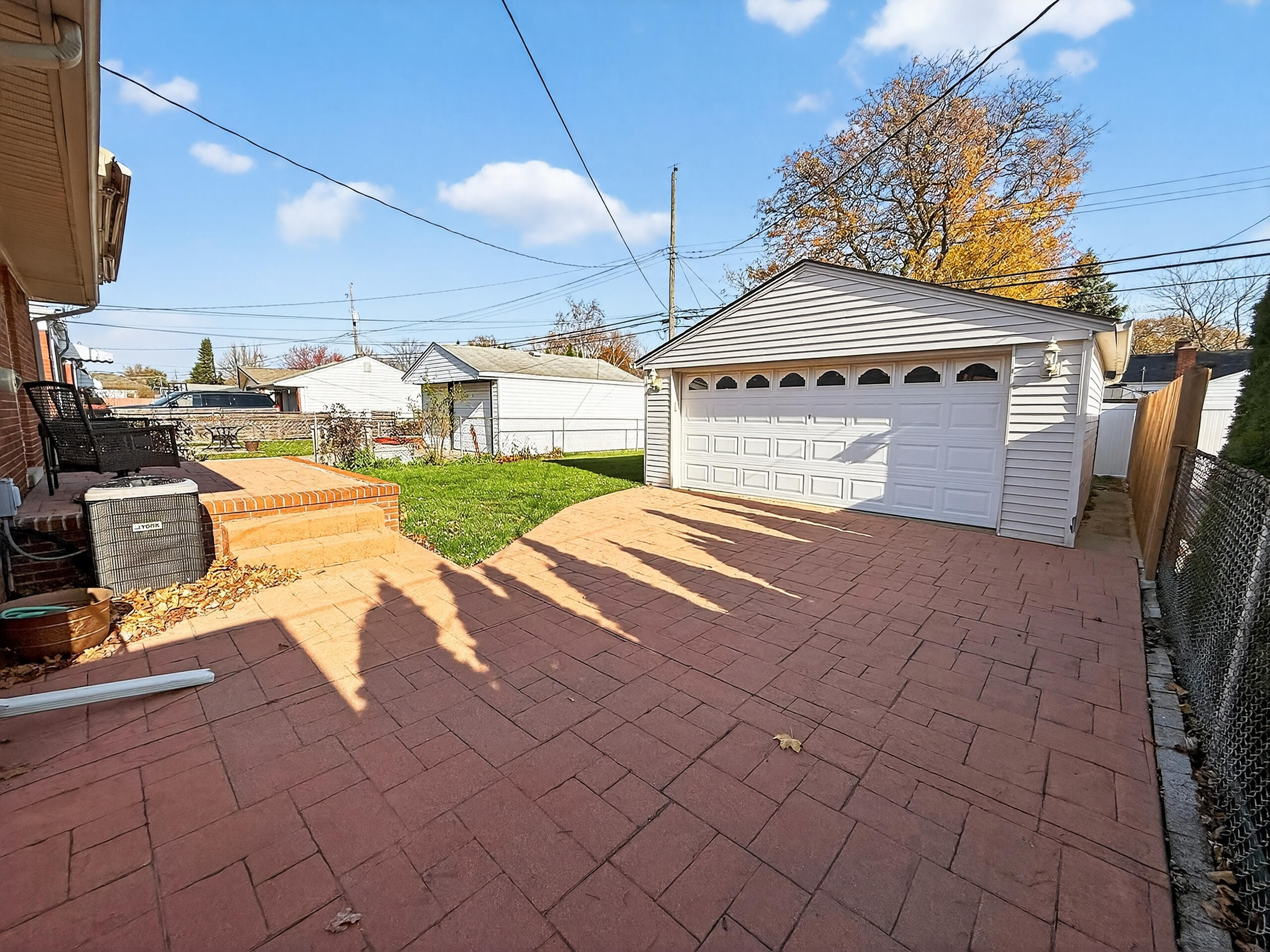 9949 Sterling Avenue Allen Park City MI 48101