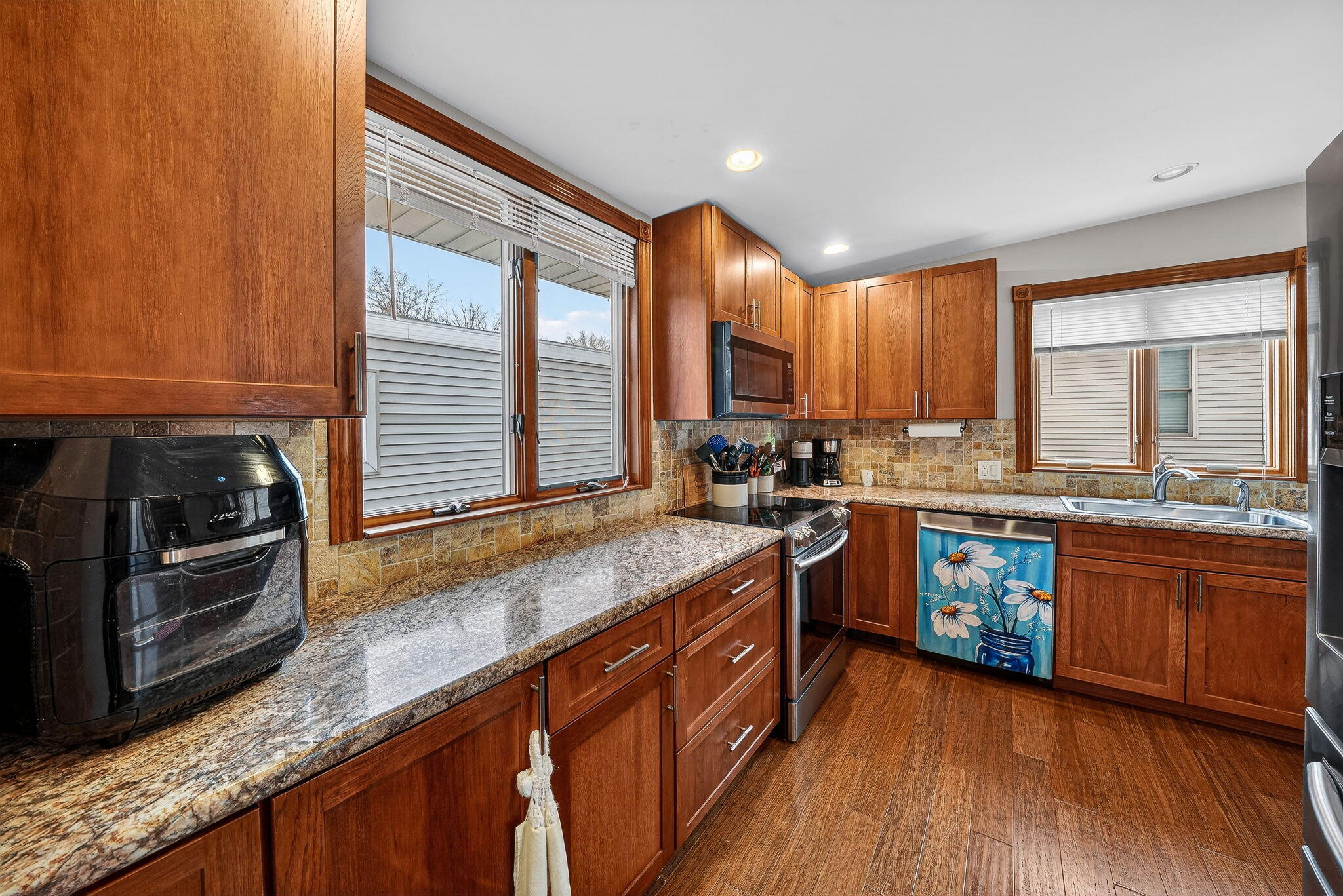 20008 M 60 Park Township MI 49093