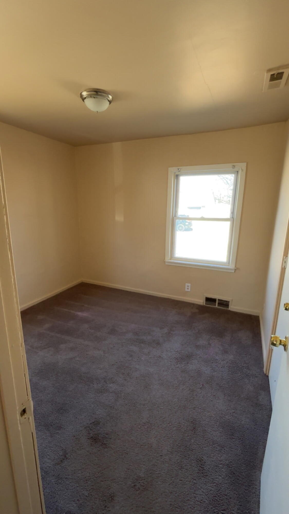 26327 Lehigh Street Inkster City MI 48141