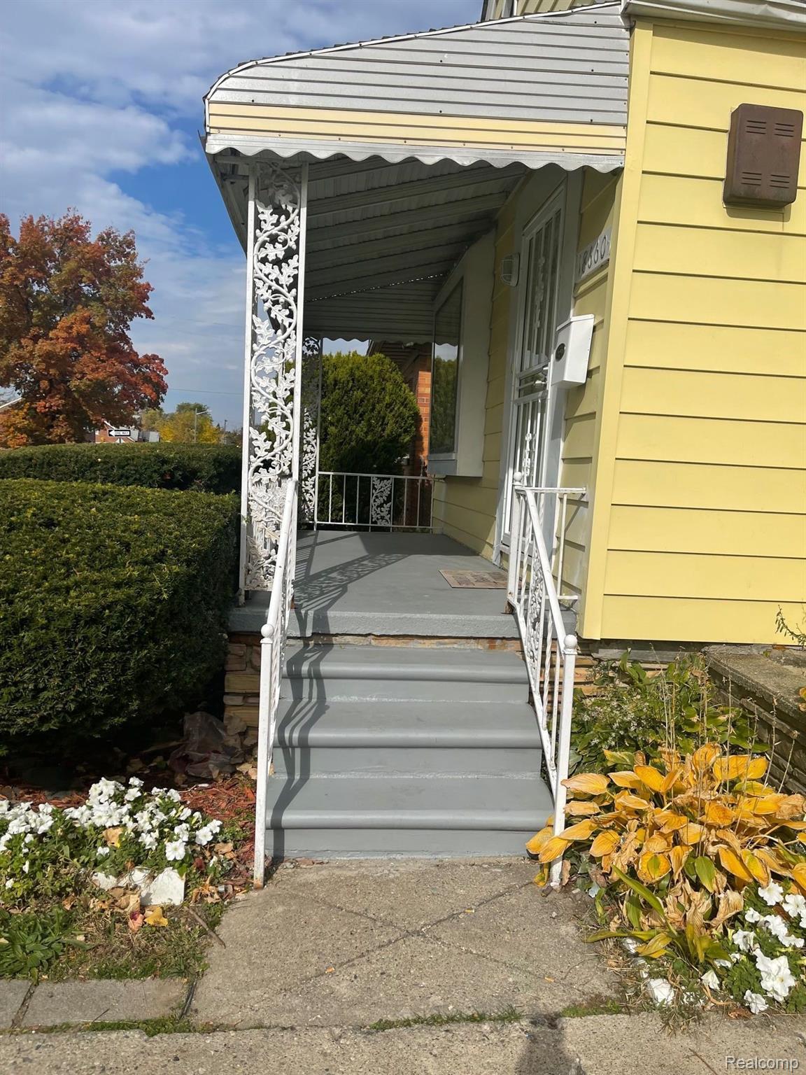 18660 Charest Street Detroit City MI 48234