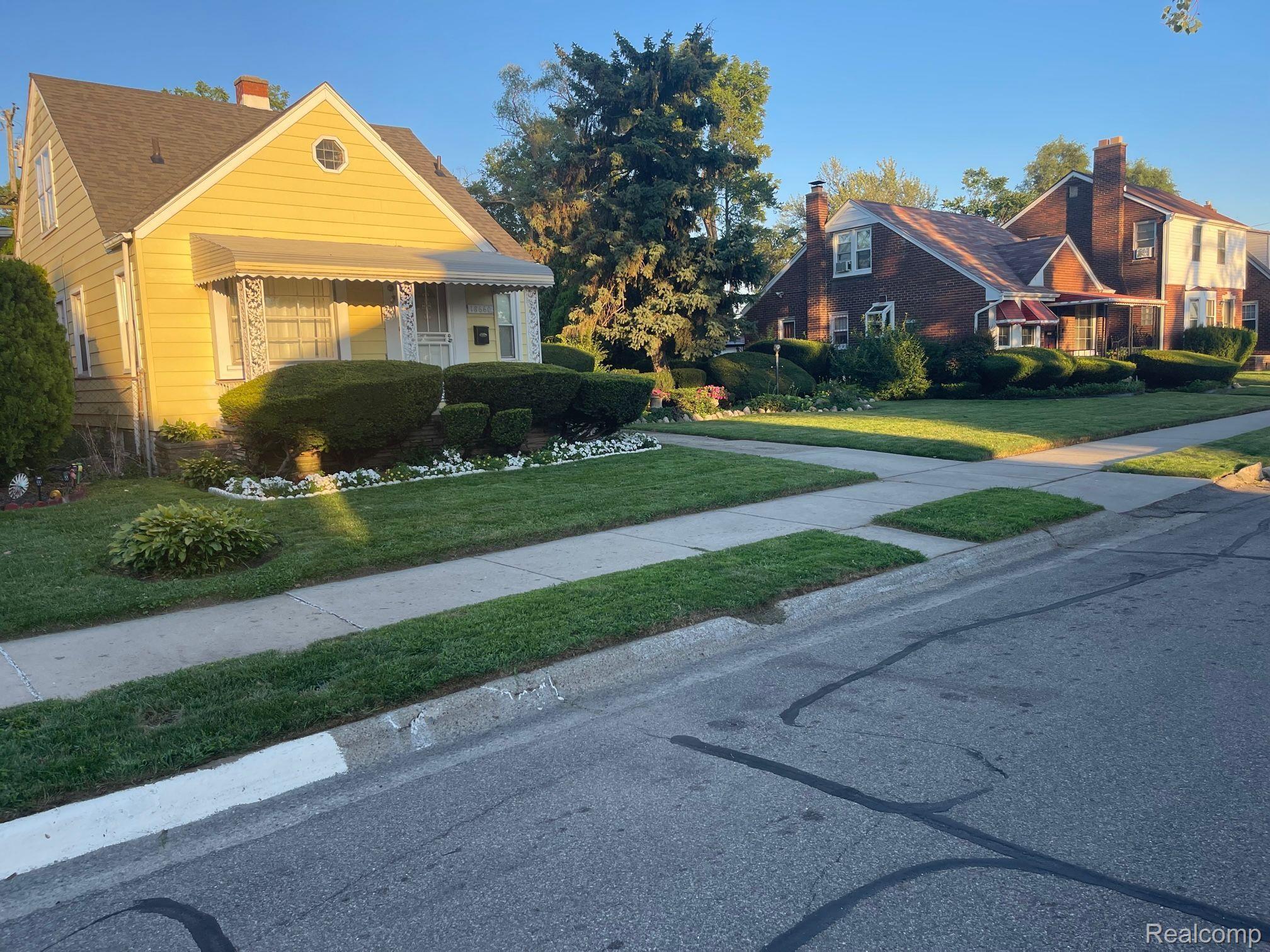 18660 Charest Street Detroit City MI 48234