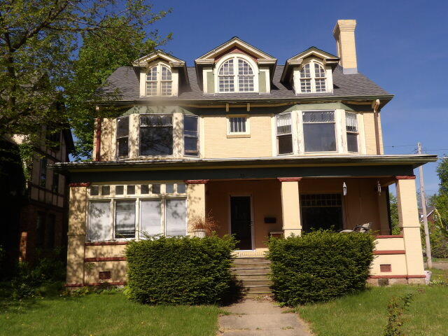31 Orchard Place Battle Creek City MI 49017