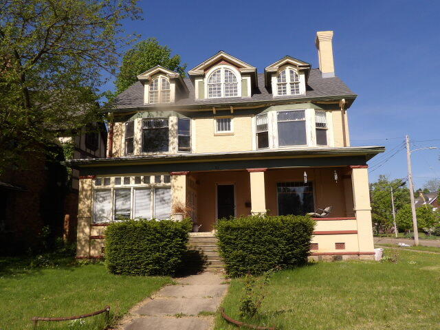 31 Orchard Place Battle Creek City MI 49017