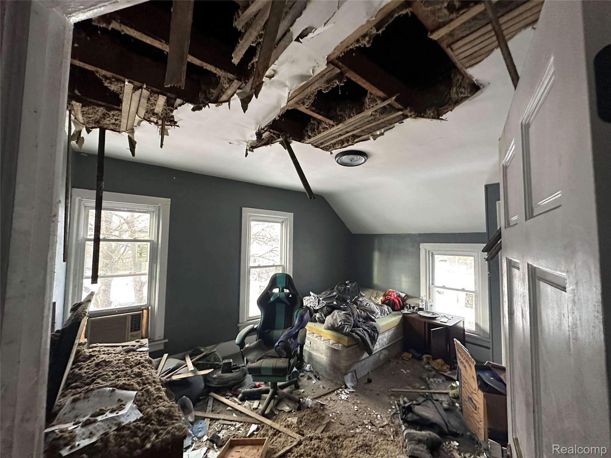 717 Bristol Street Adrian City MI 49221