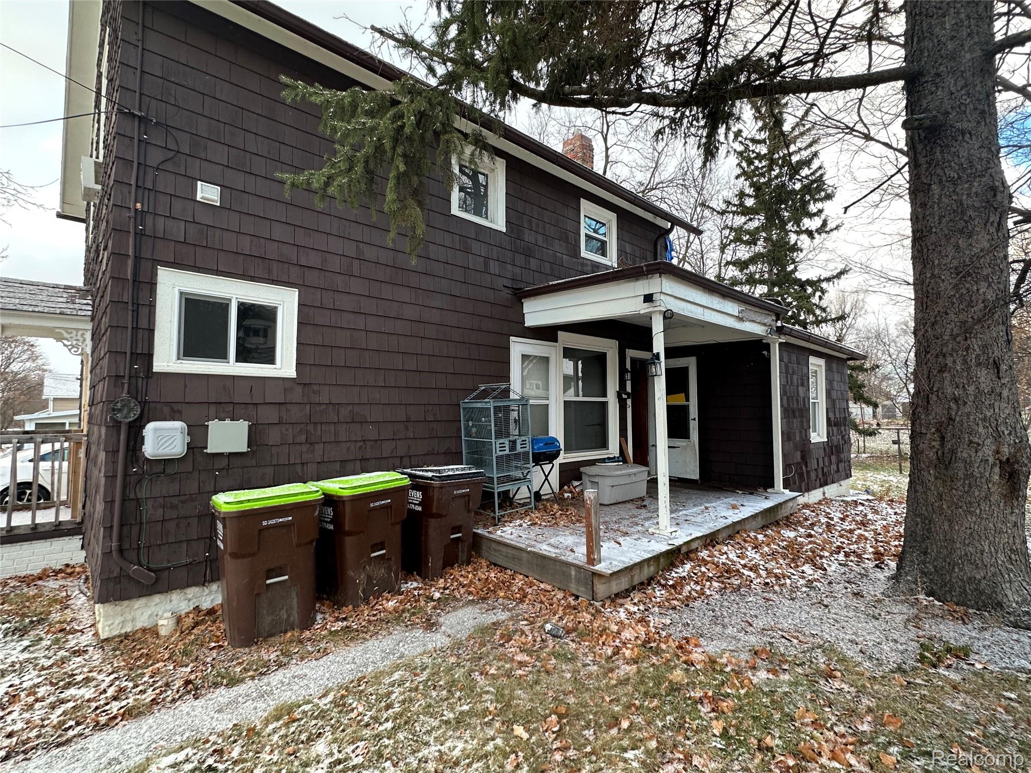 717 Bristol Street Adrian City MI 49221