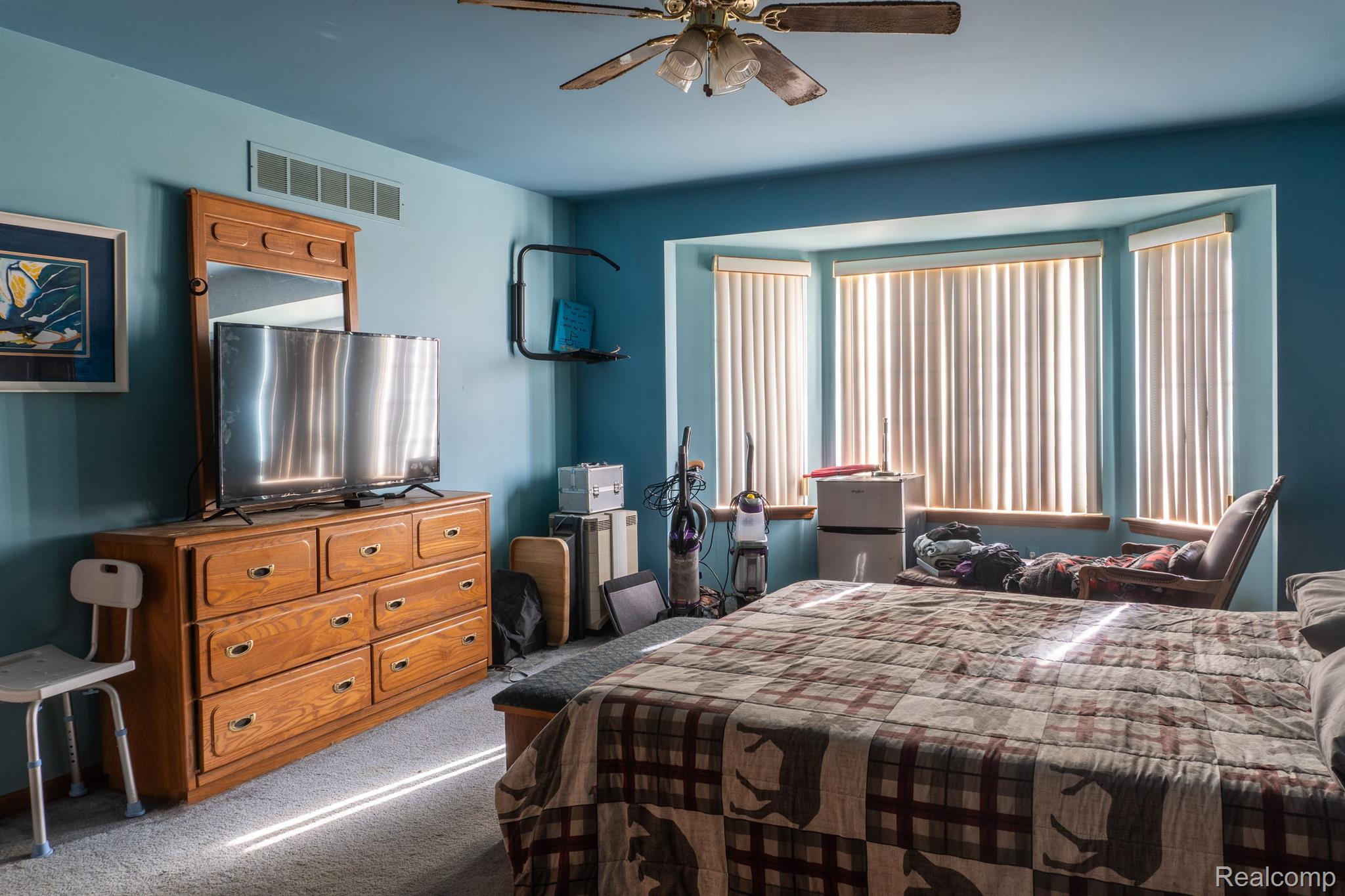 25591 Lord Drive Chesterfield Township MI 48051