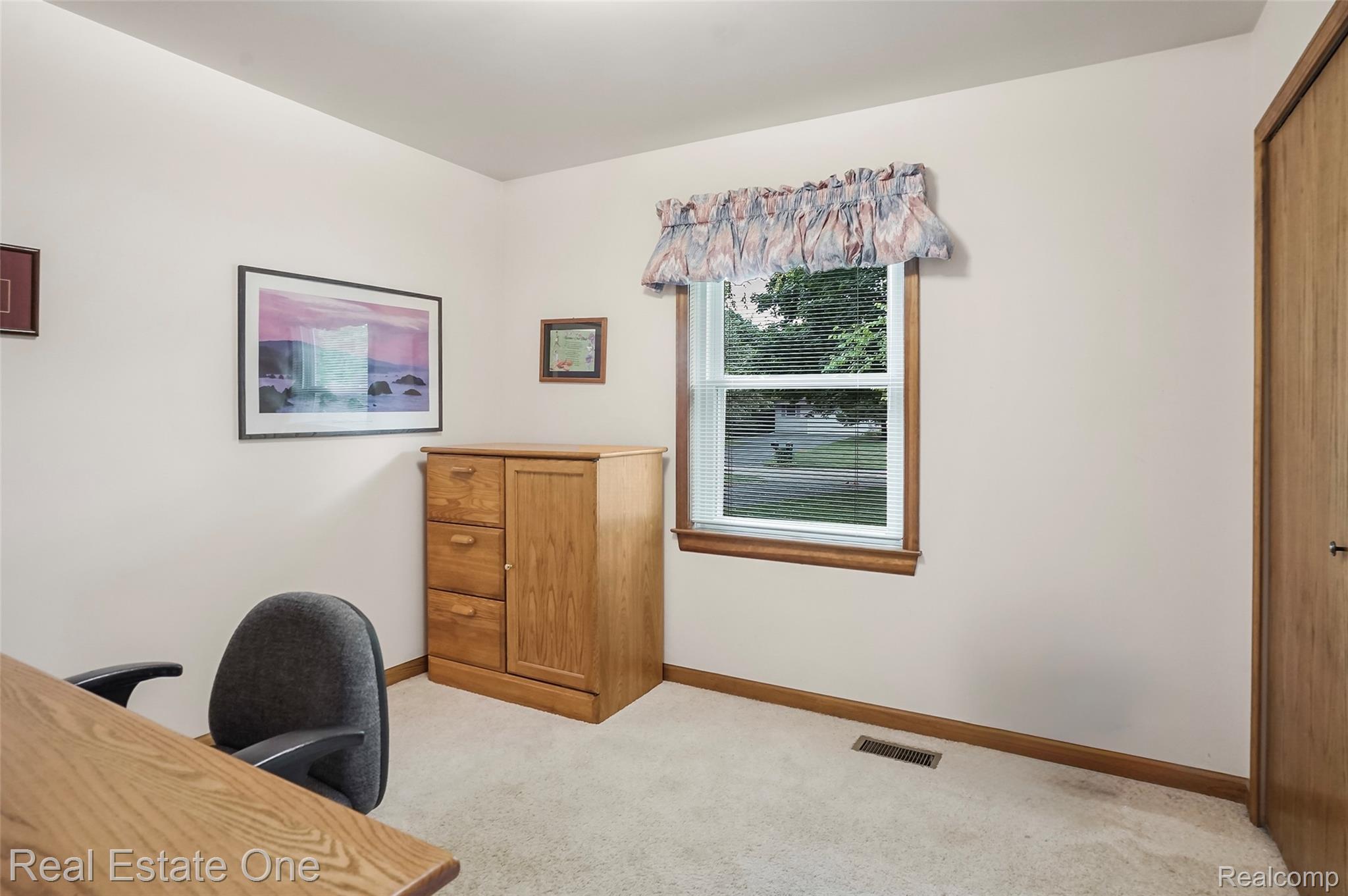 59652 Sunridge Drive Lyon Charter Township MI 48165