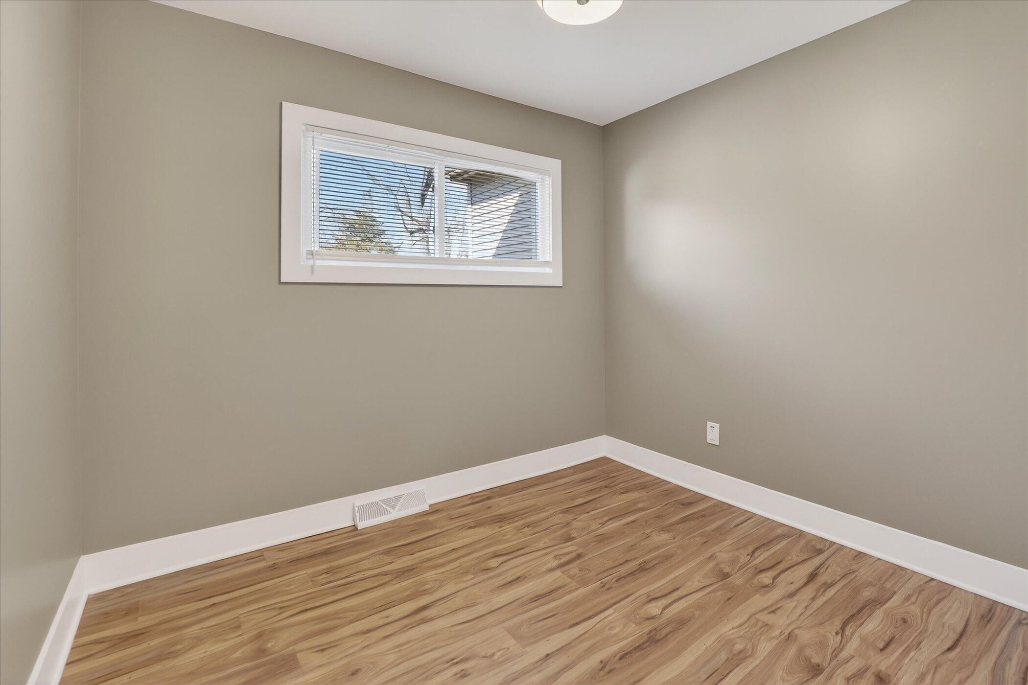 22002 Fenster Street Sumpter Township MI 48111