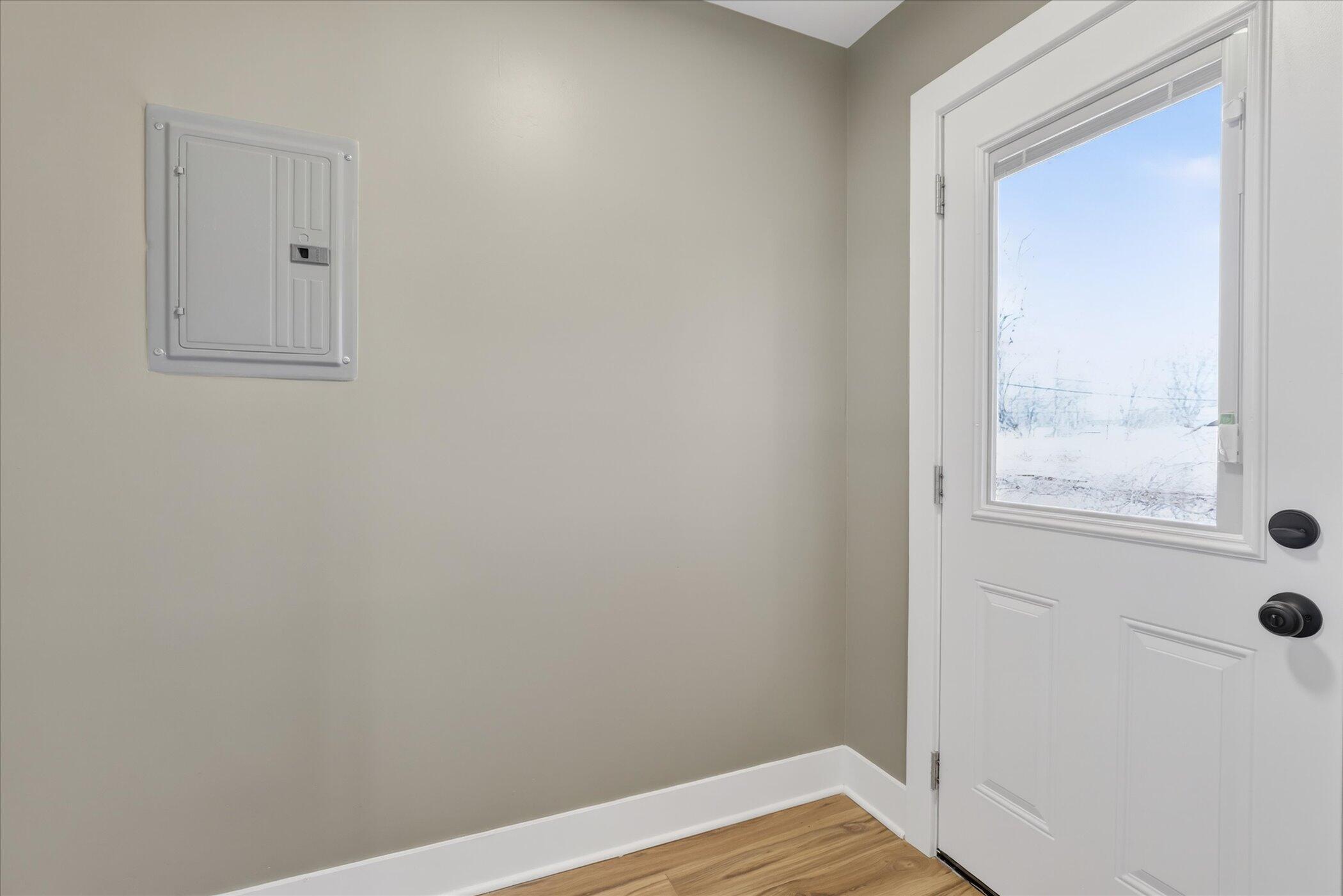 22002 Fenster Street Sumpter Township MI 48111