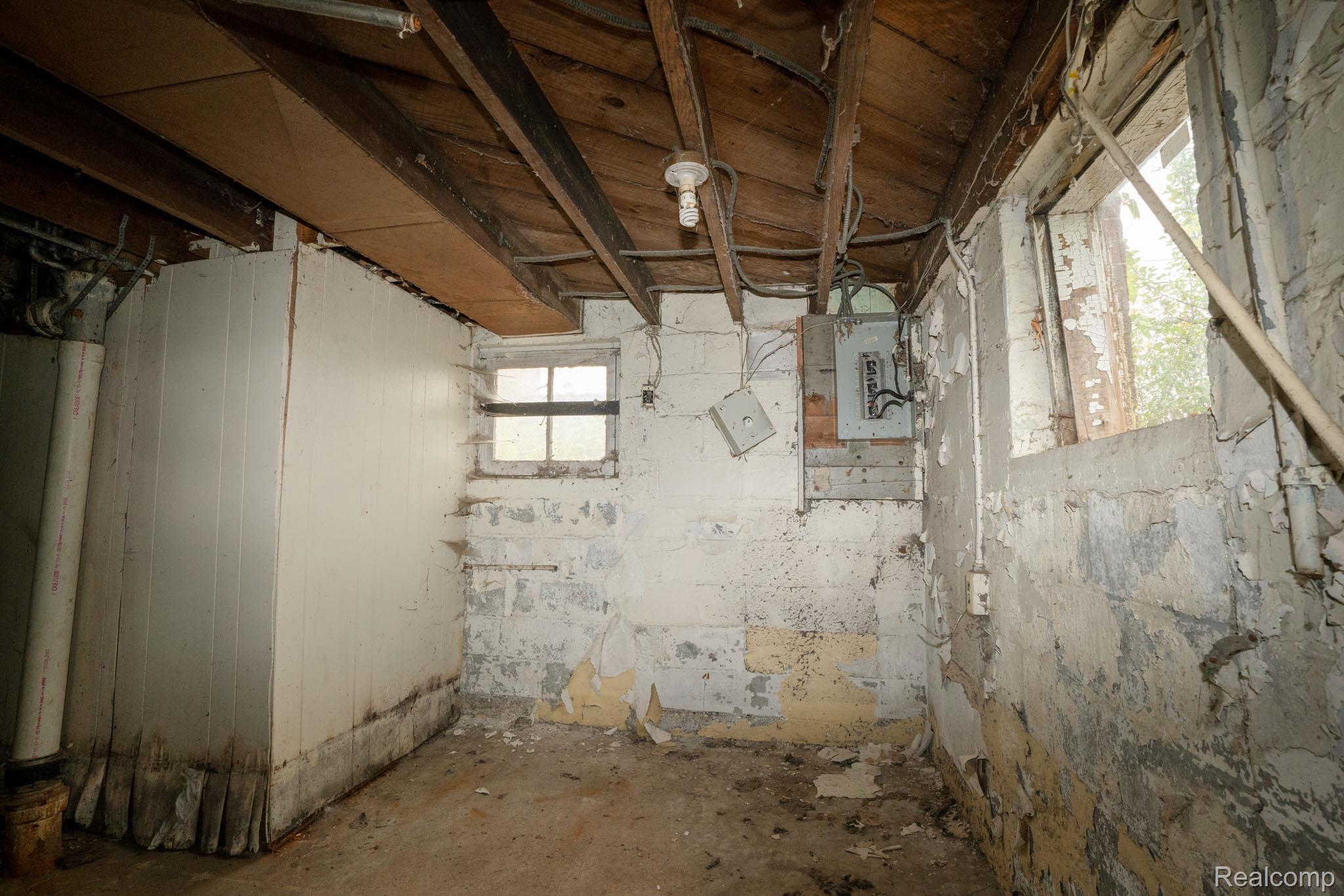 19135 Teppert Street Detroit City MI 48234