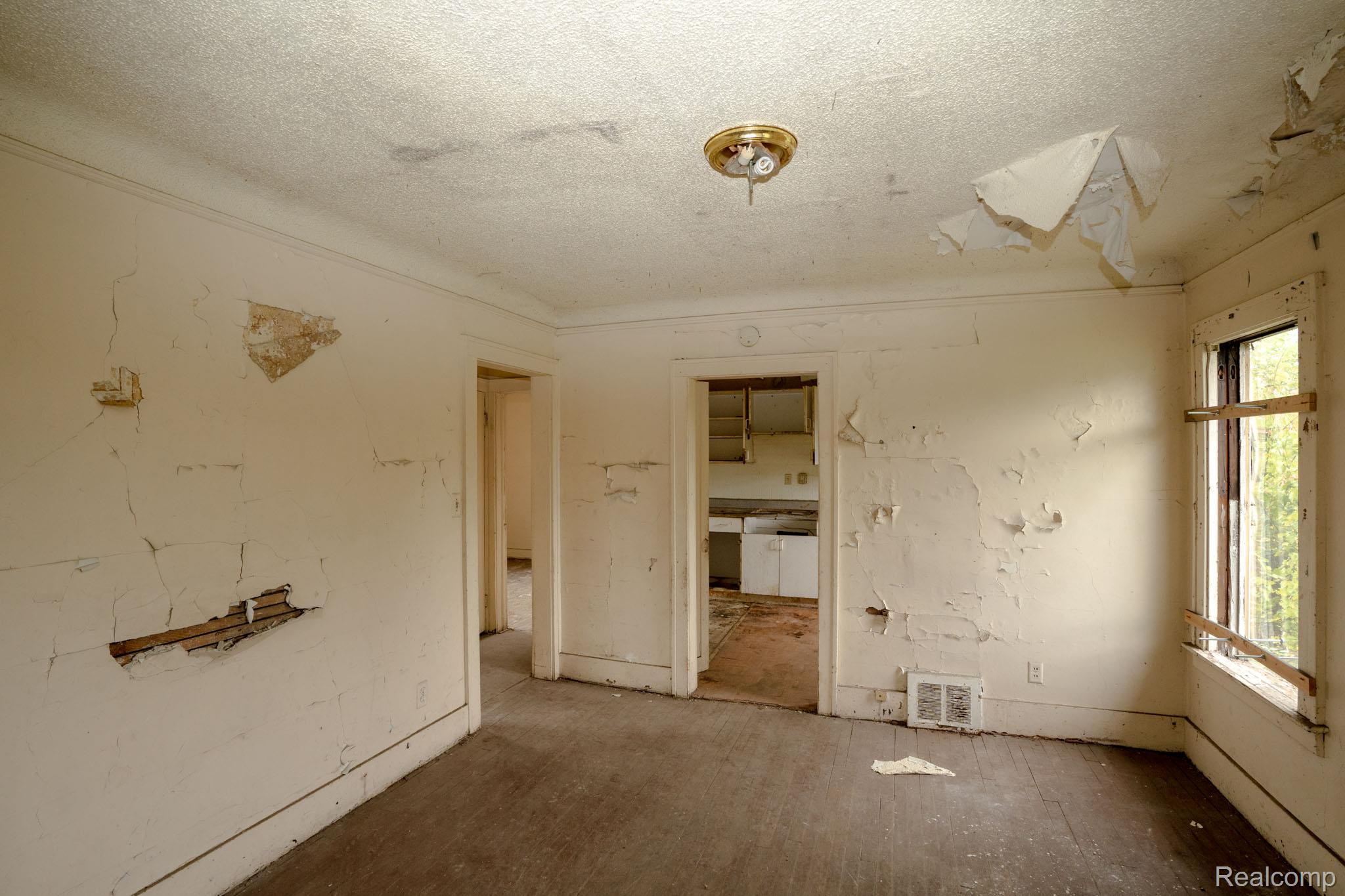 19135 Teppert Street Detroit City MI 48234