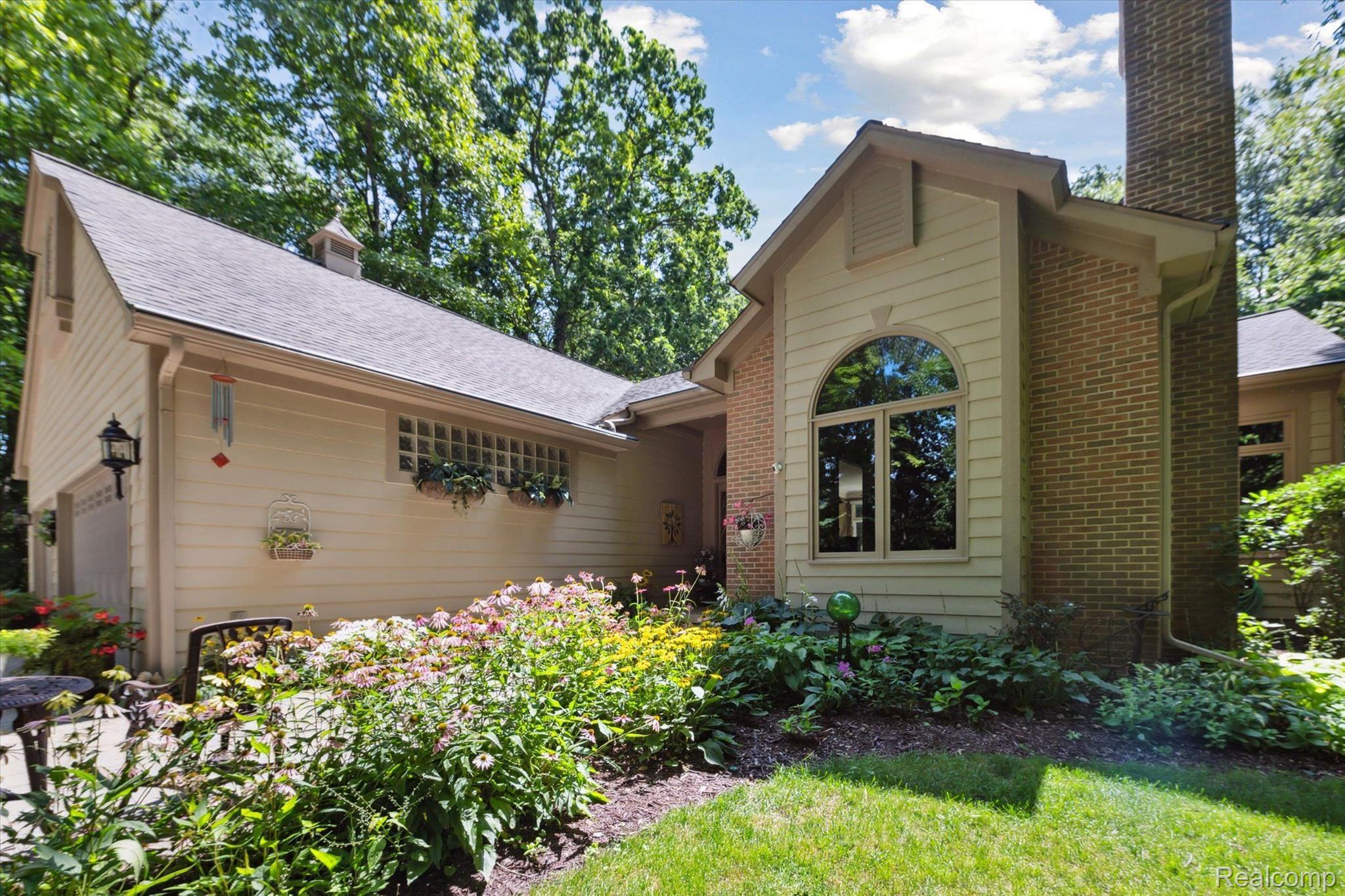 12166 Andresen Drive Green Oak Township MI 48178