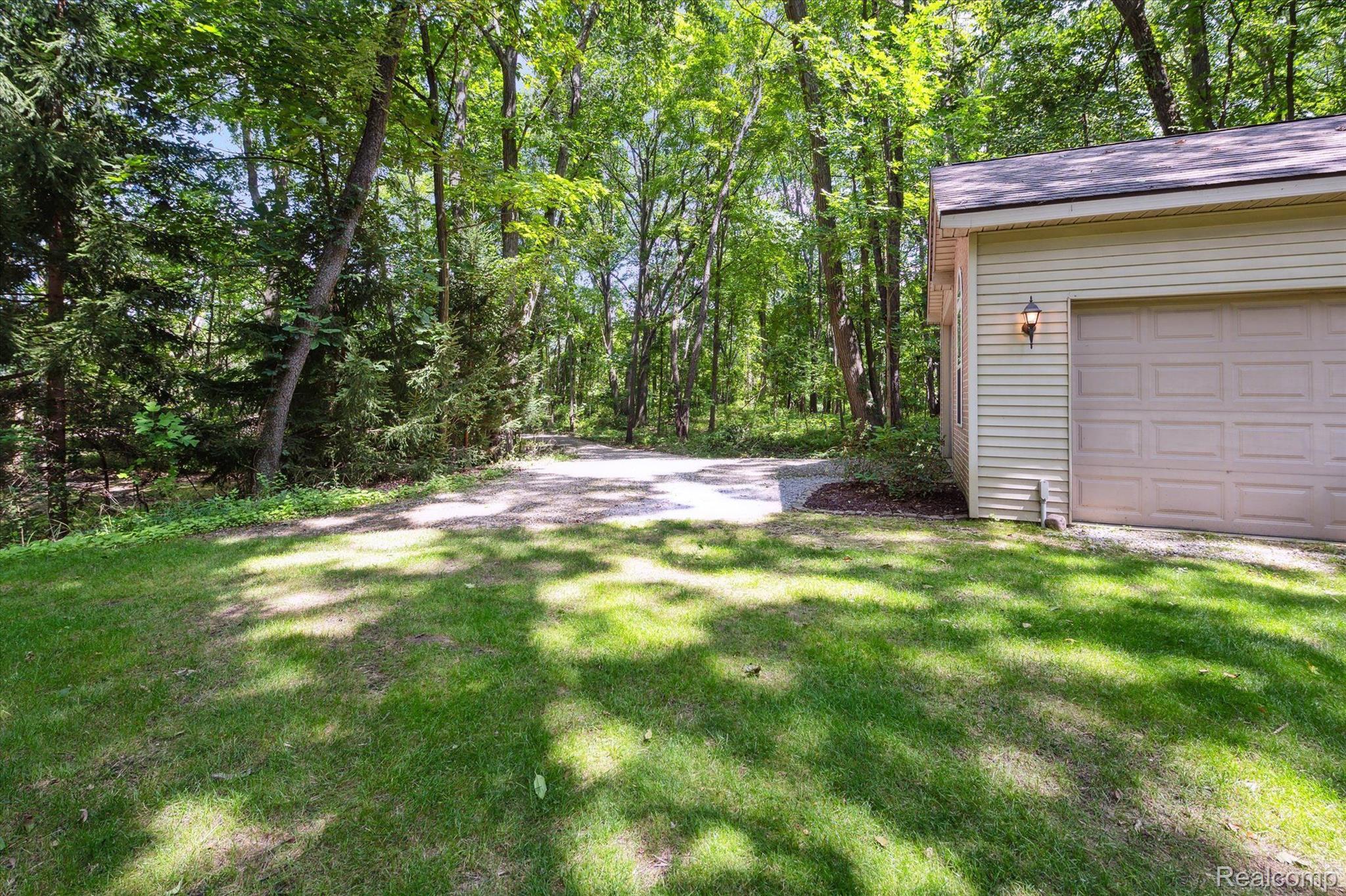 12166 Andresen Drive Green Oak Township MI 48178