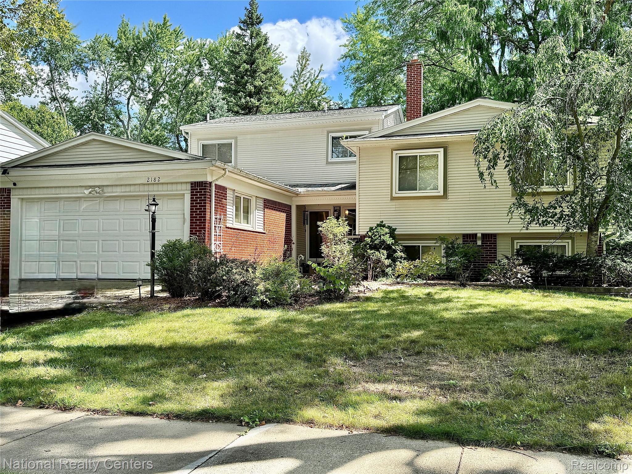 2182 Yorktown Drive Ann Arbor City MI 48105
