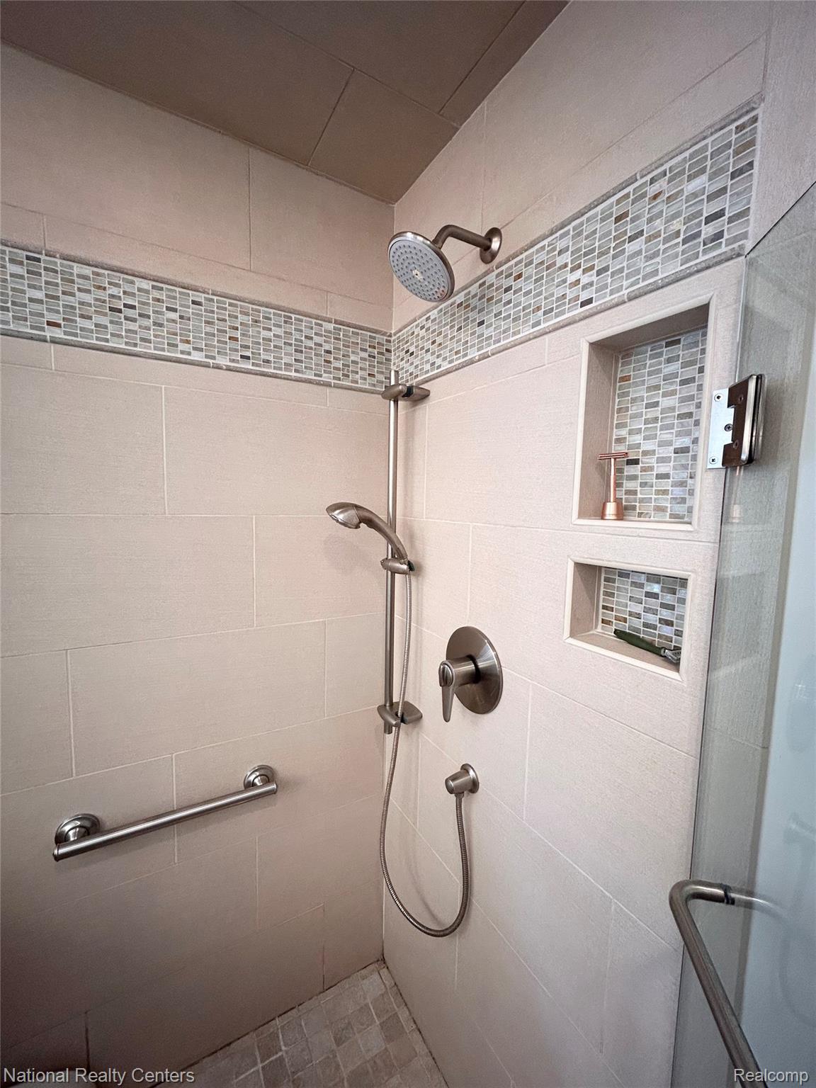 2182 Yorktown Drive Ann Arbor City MI 48105