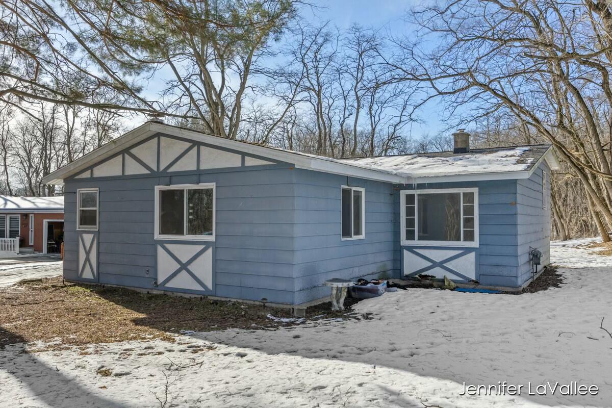 9271 Pine Island Drive Algoma Township MI 49345