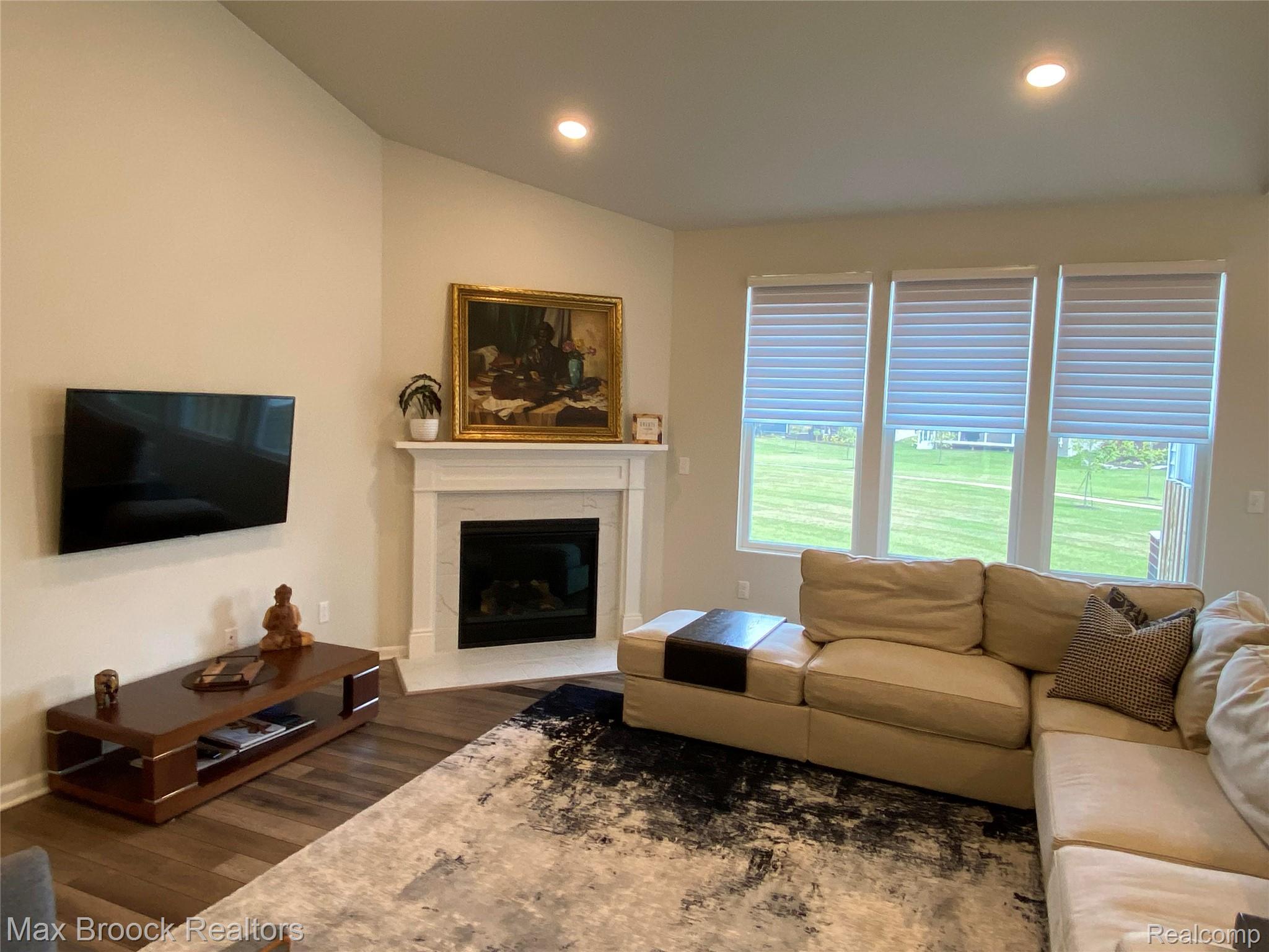 30153 Turtle Creek Circle Lyon Charter Township MI 48165