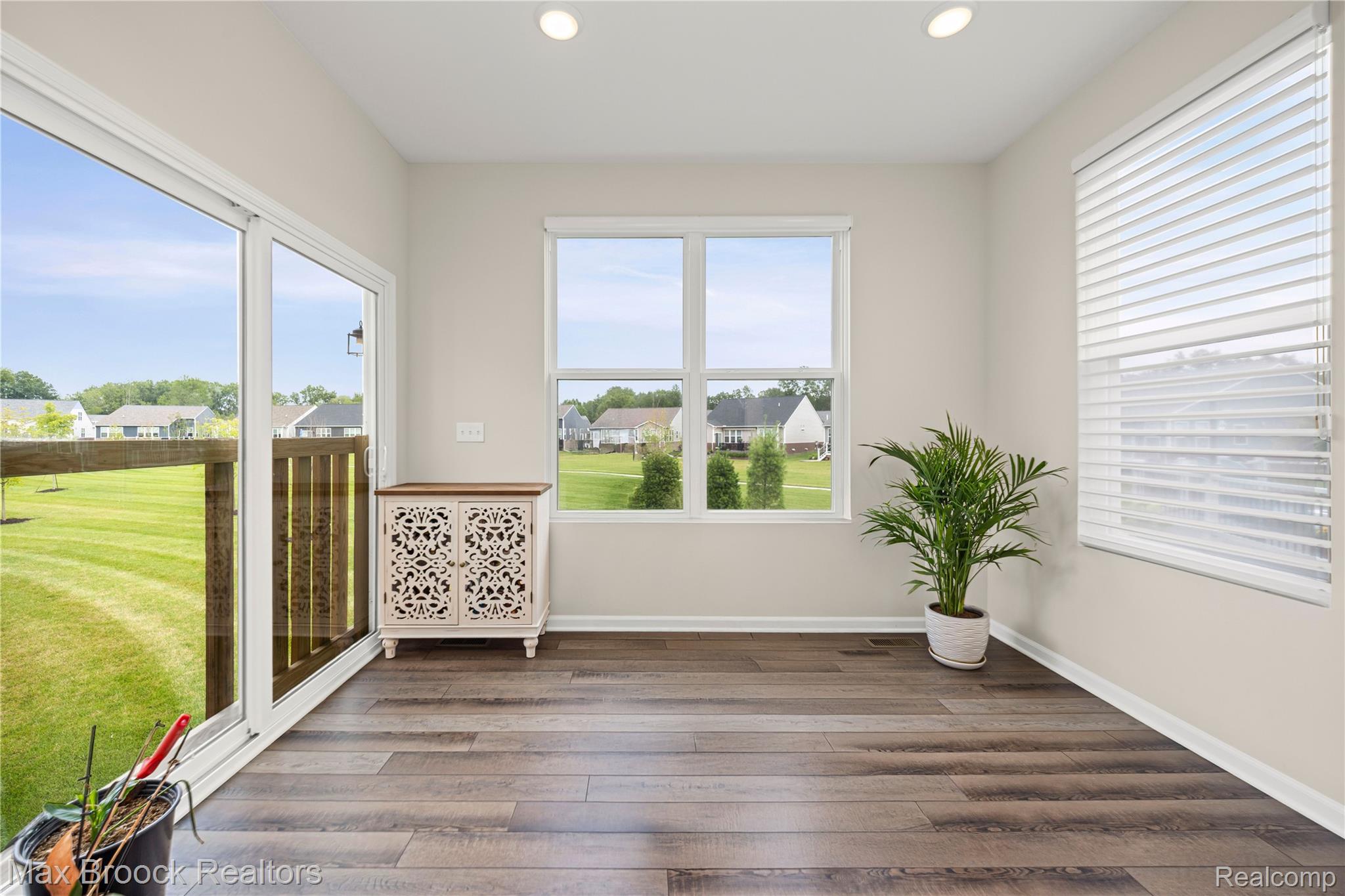 30153 Turtle Creek Circle Lyon Charter Township MI 48165