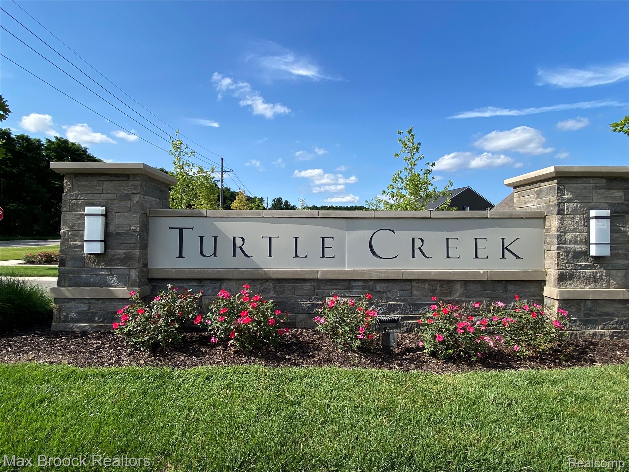 30153 Turtle Creek Circle Lyon Charter Township MI 48165