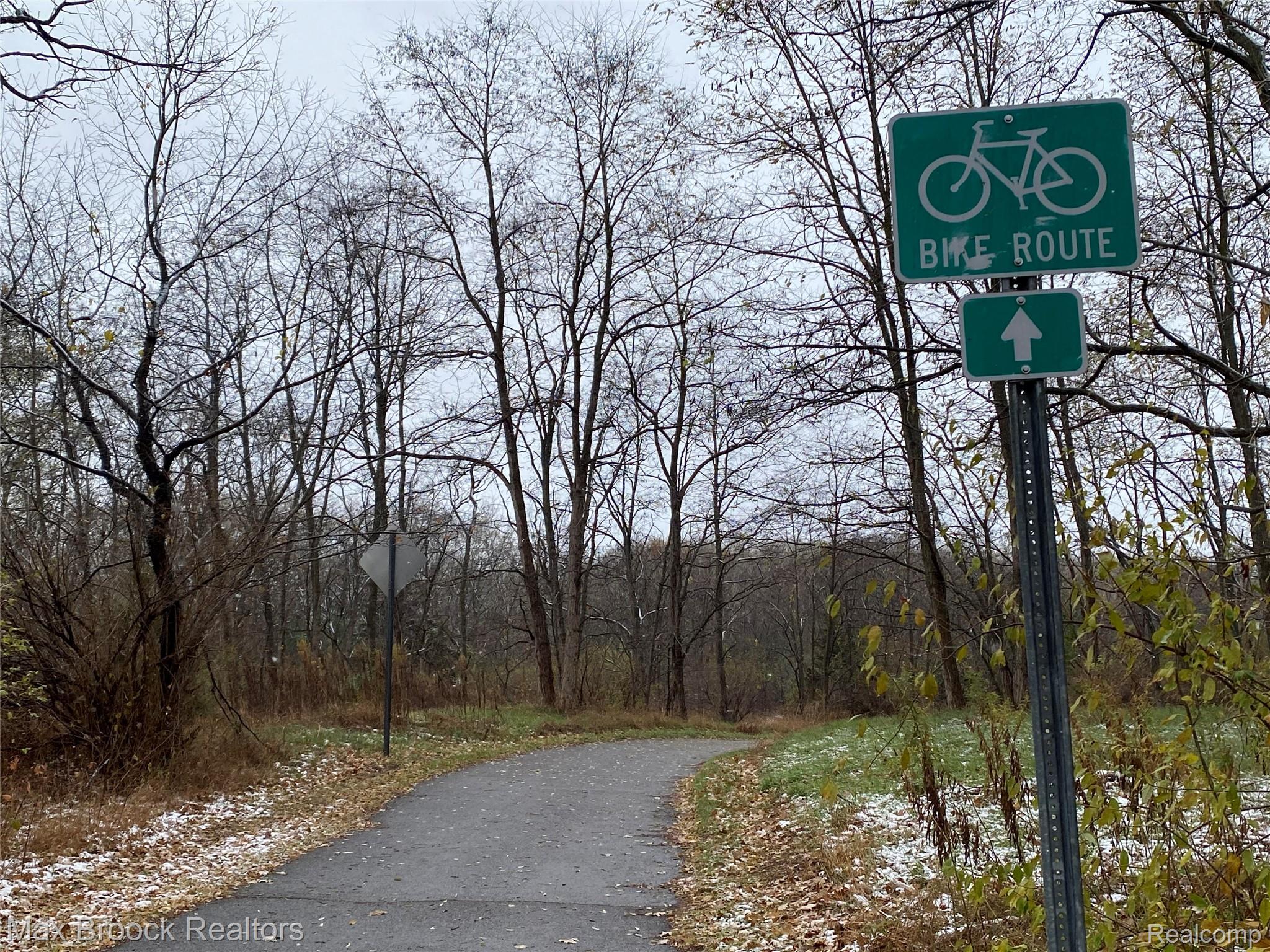 30153 Turtle Creek Circle Lyon Charter Township MI 48165