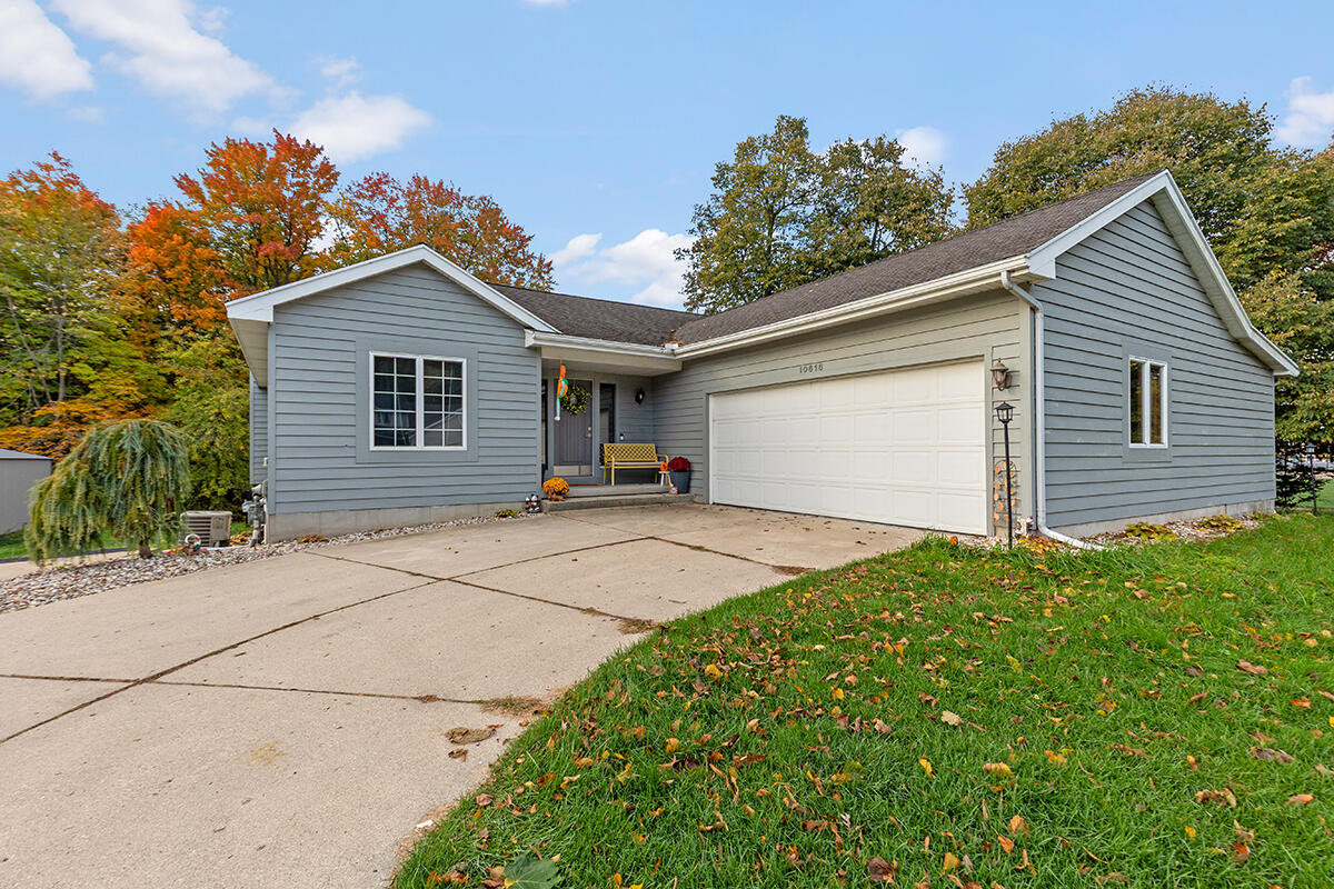 10616 White Birch Drive Allendale Charter Township MI 49401