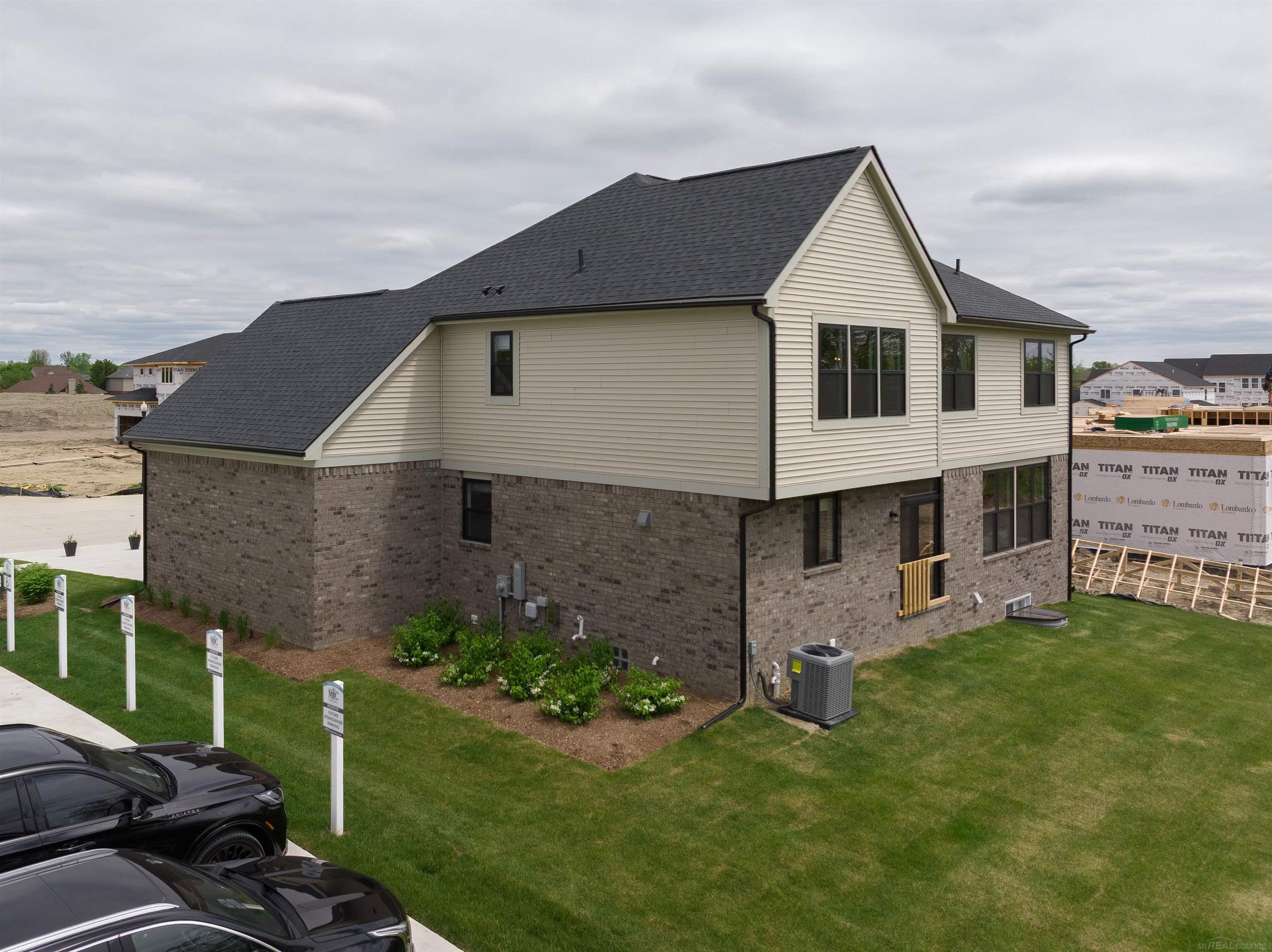 17189 Stallman Drive Macomb Township MI 48042