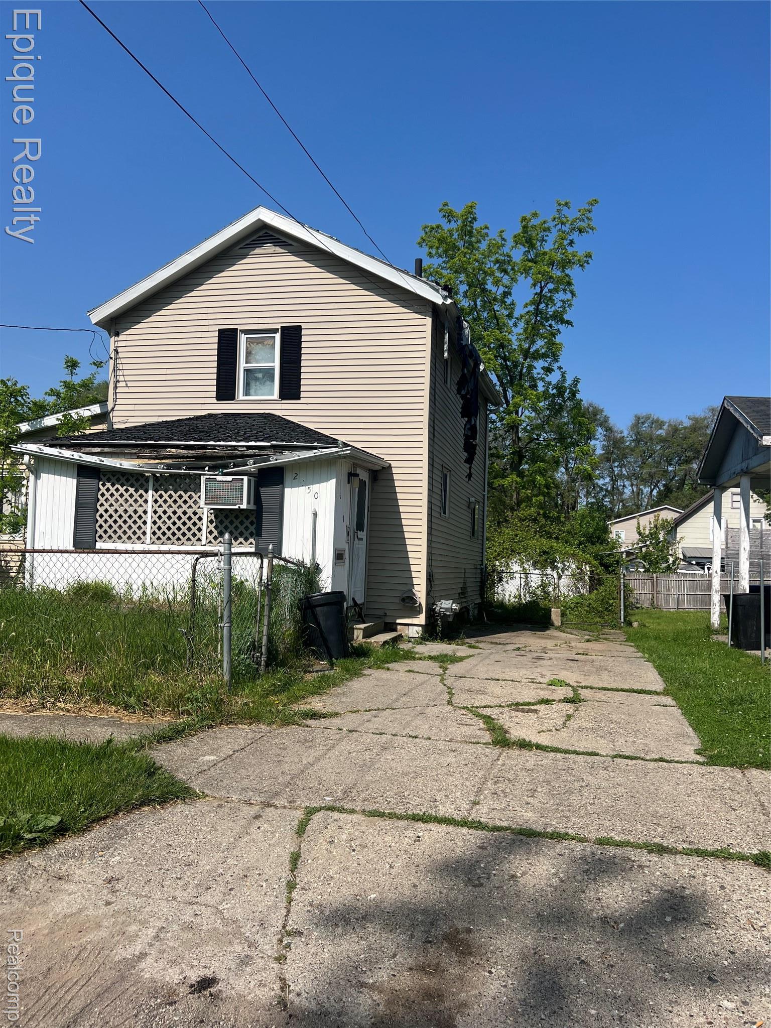 2050 Ferris Avenue Flint City MI 48503