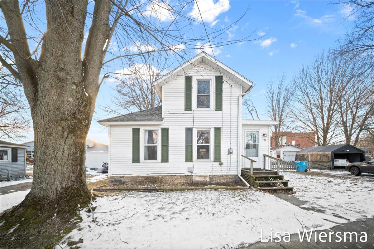 120 Palmer Avenue Colon Village MI 49040
