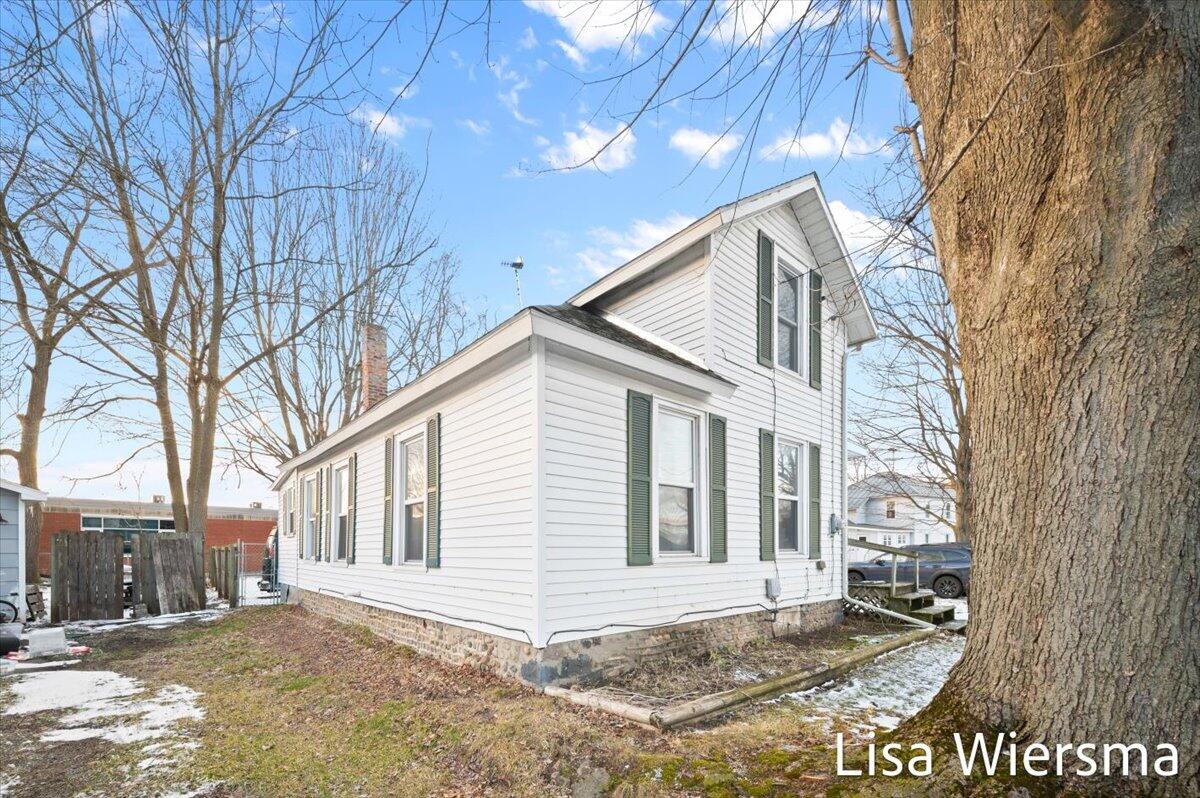 120 Palmer Avenue Colon Village MI 49040