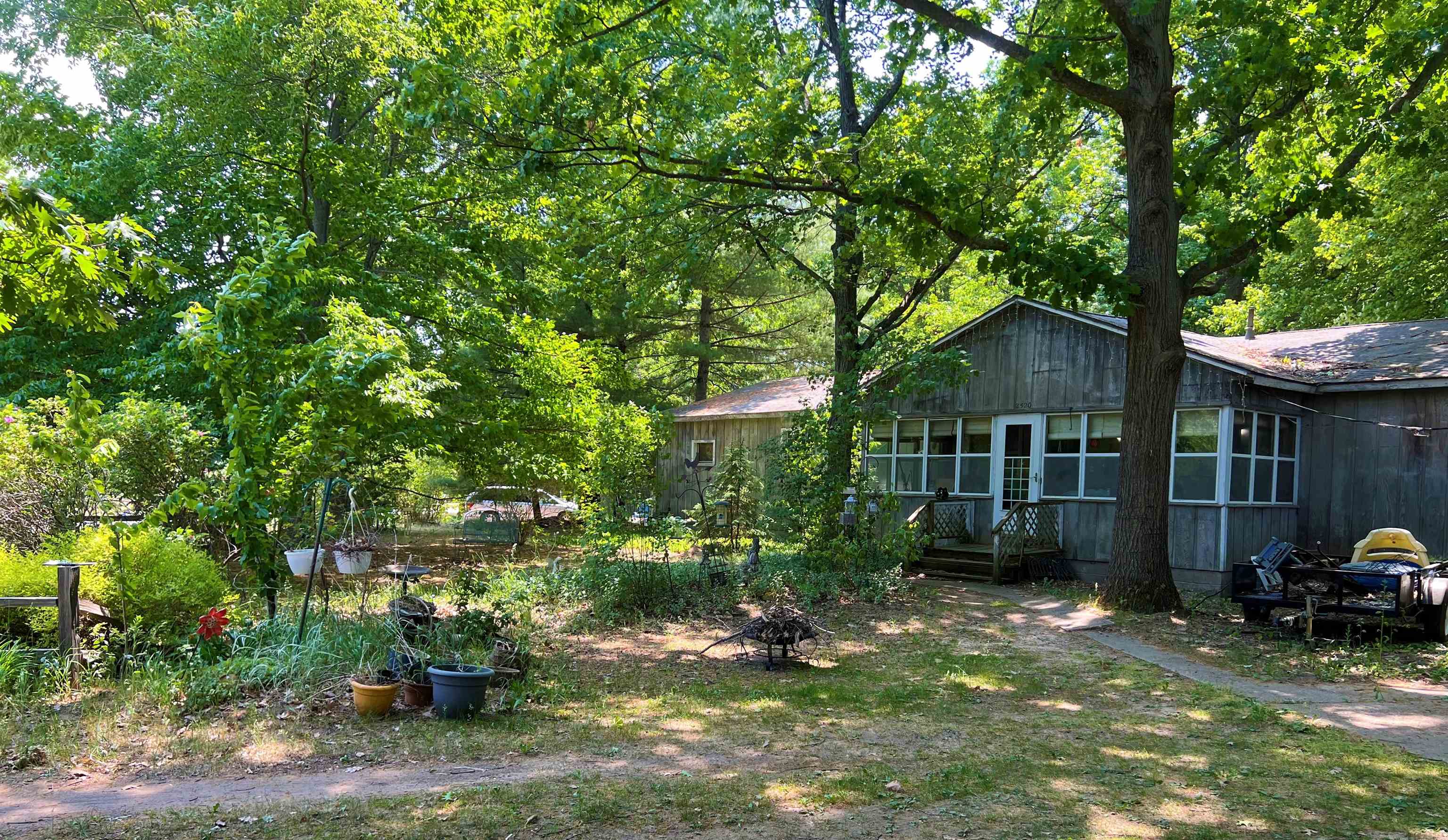 2520 Artist Avenue Green Lake Township MI 49643