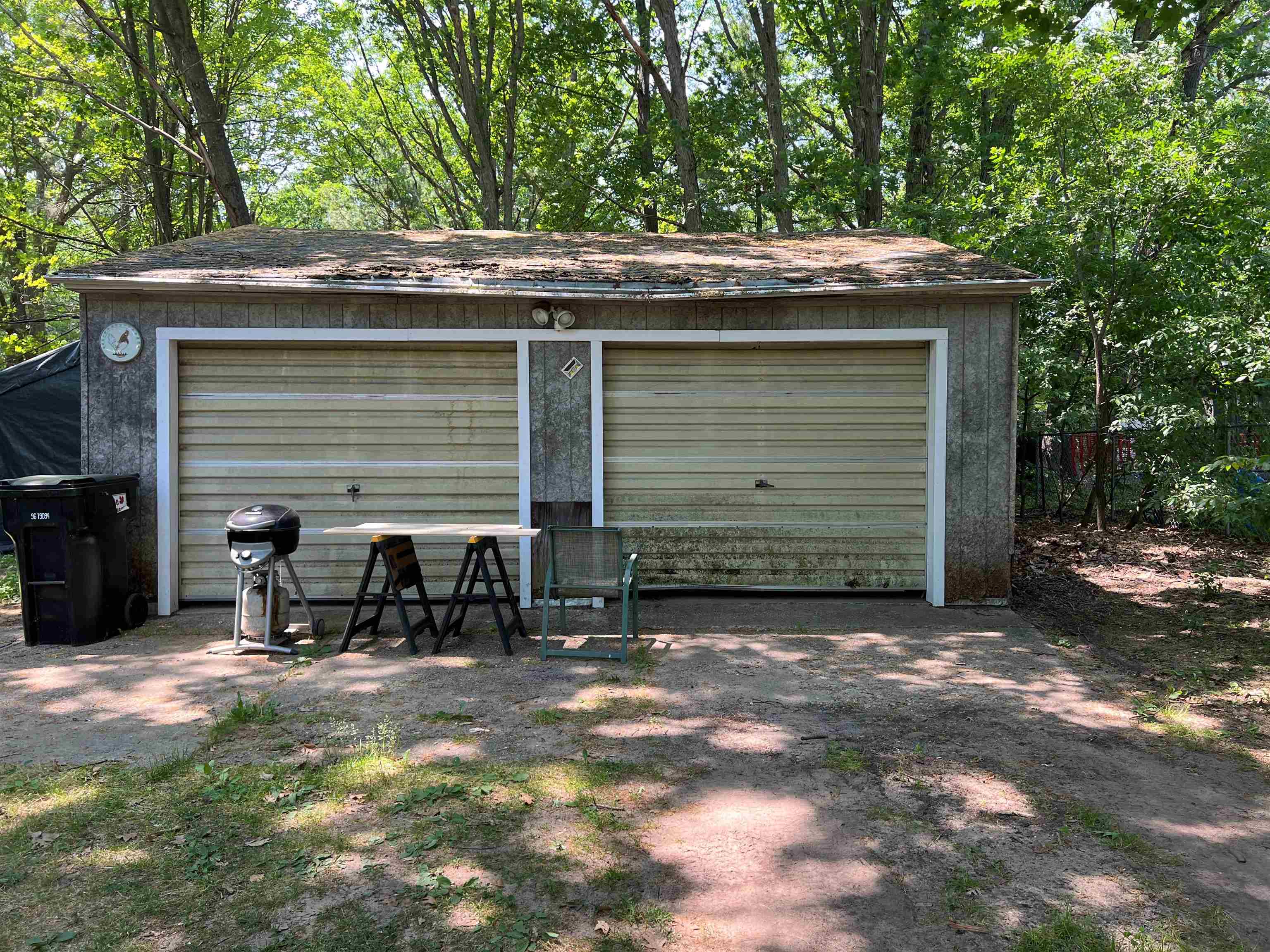 2520 Artist Avenue Green Lake Township MI 49643