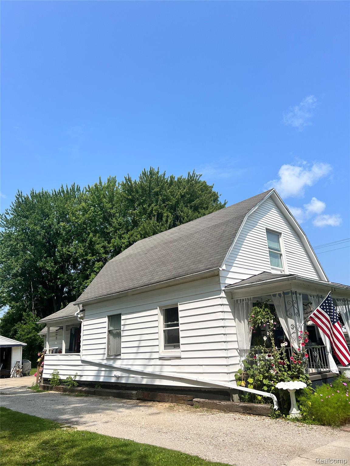 643 Thurman Street Saginaw City MI 48602