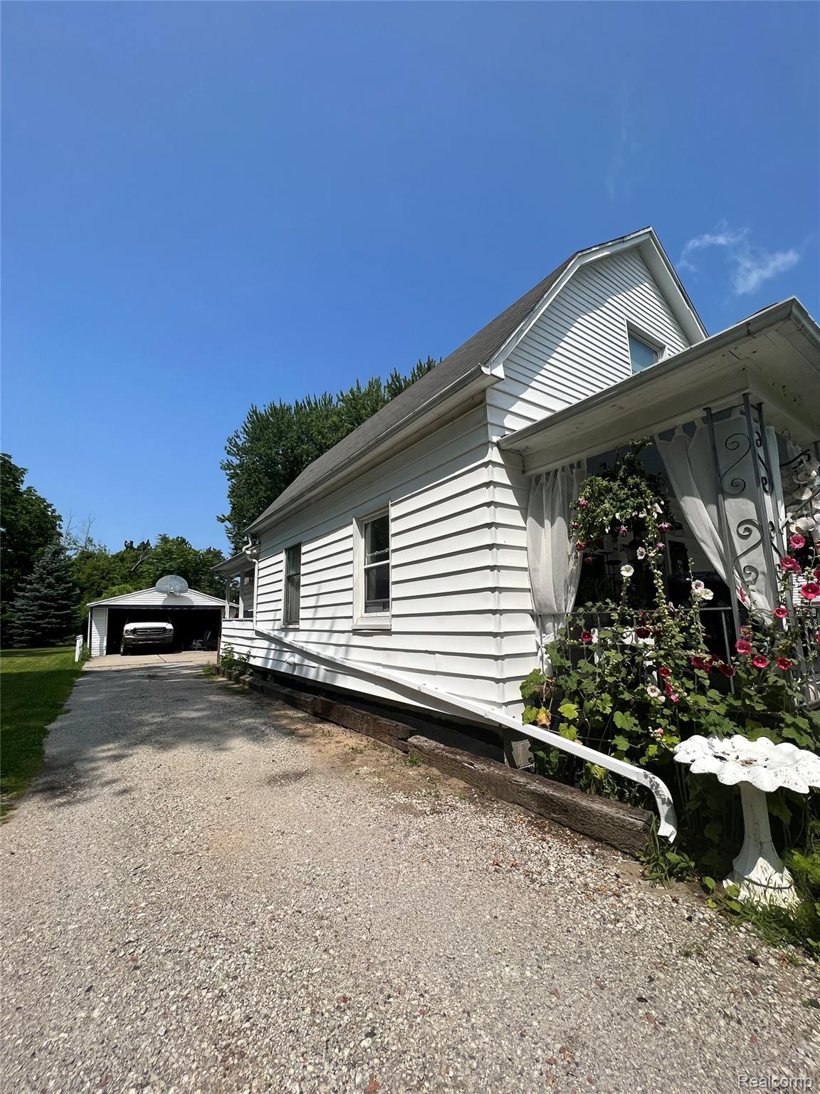643 Thurman Street Saginaw City MI 48602