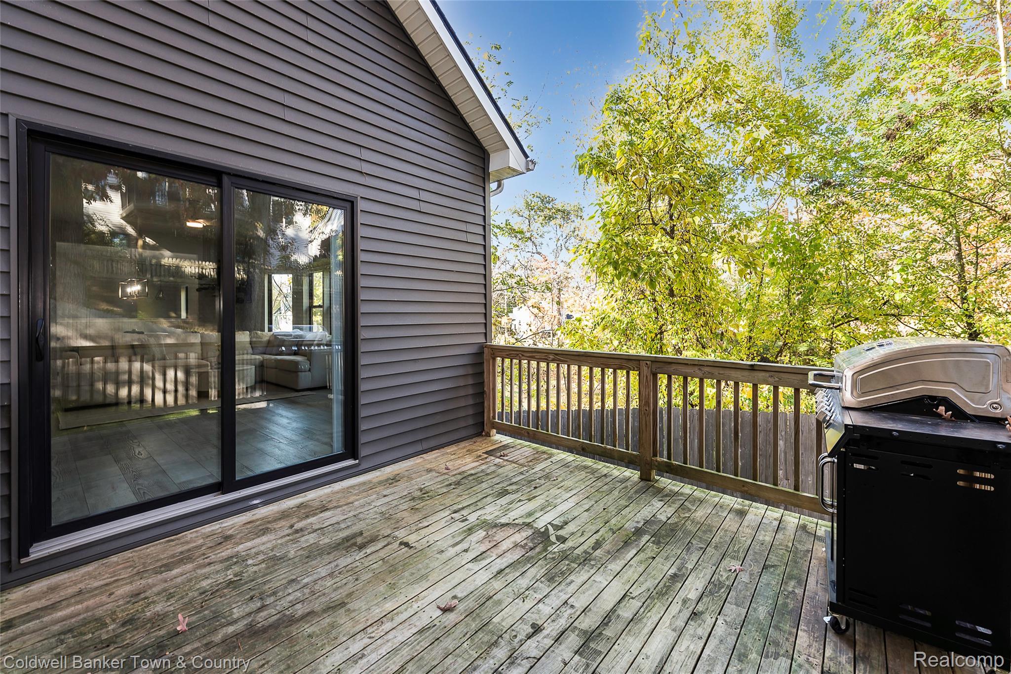 1293 Brighton Lake Road Brighton City MI 48116