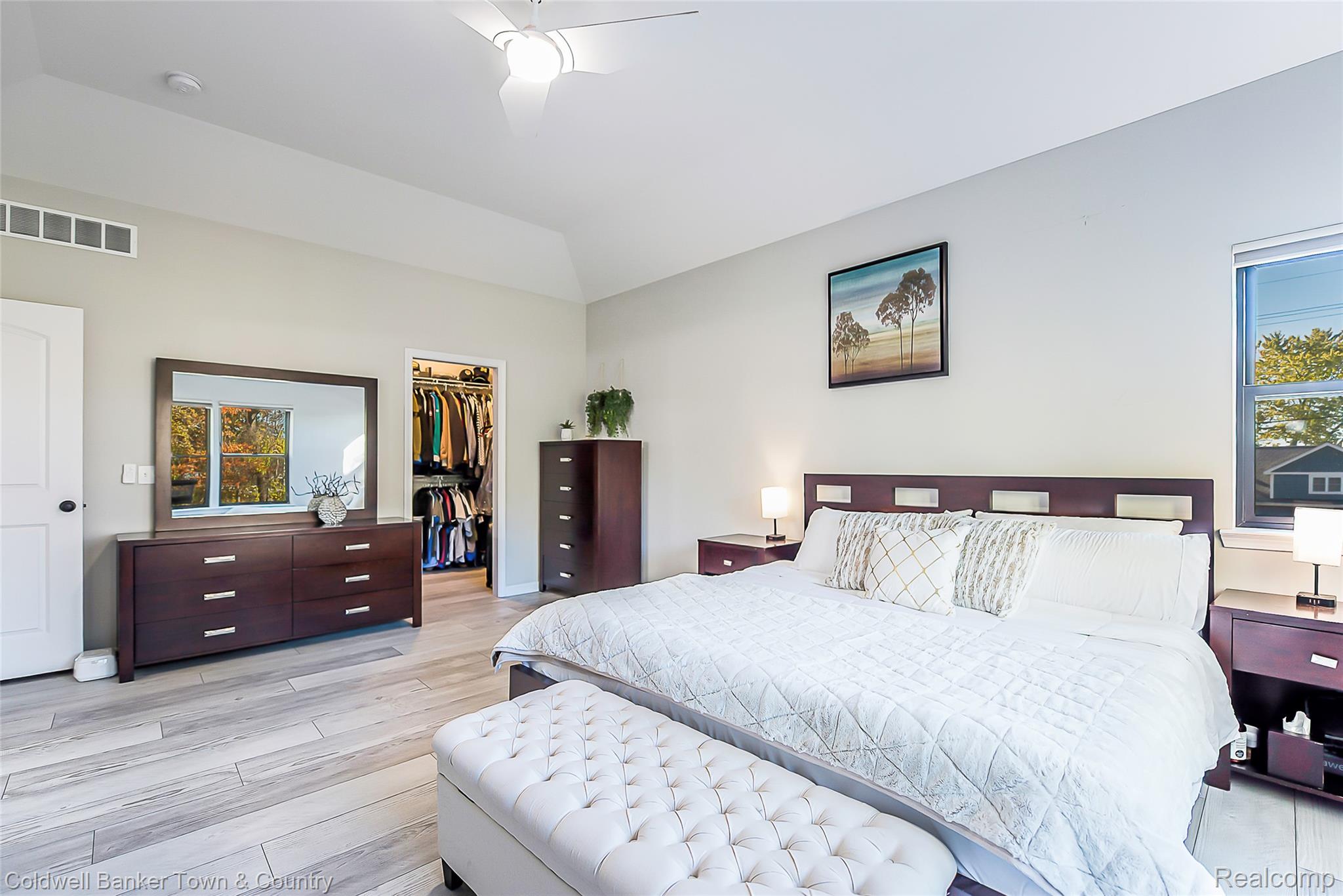 1293 Brighton Lake Road Brighton City MI 48116