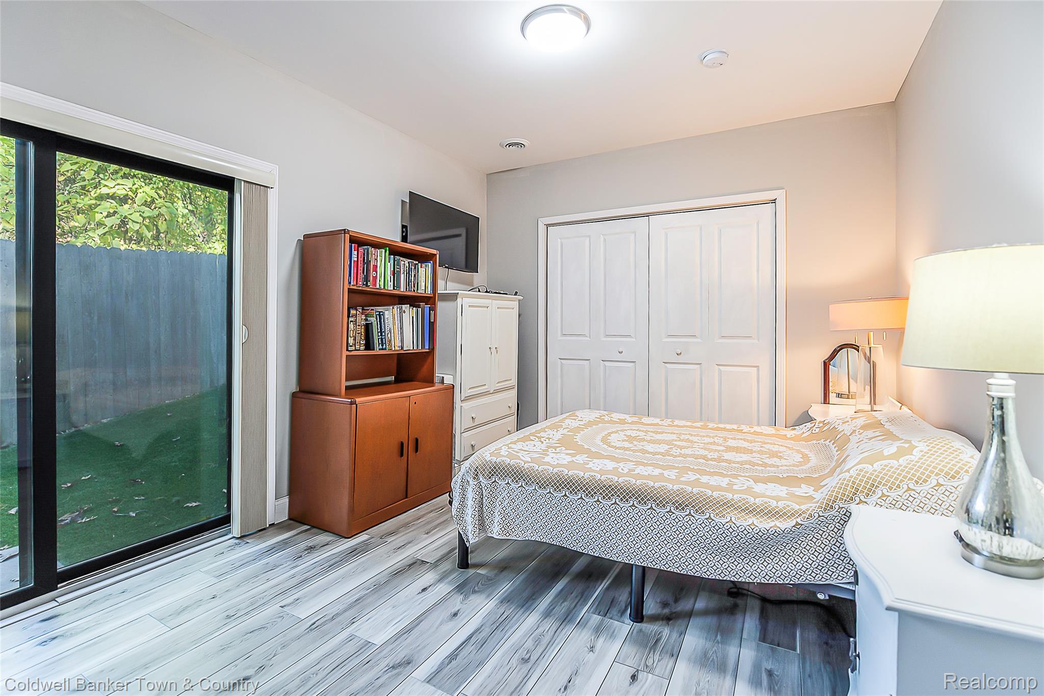 1293 Brighton Lake Road Brighton City MI 48116