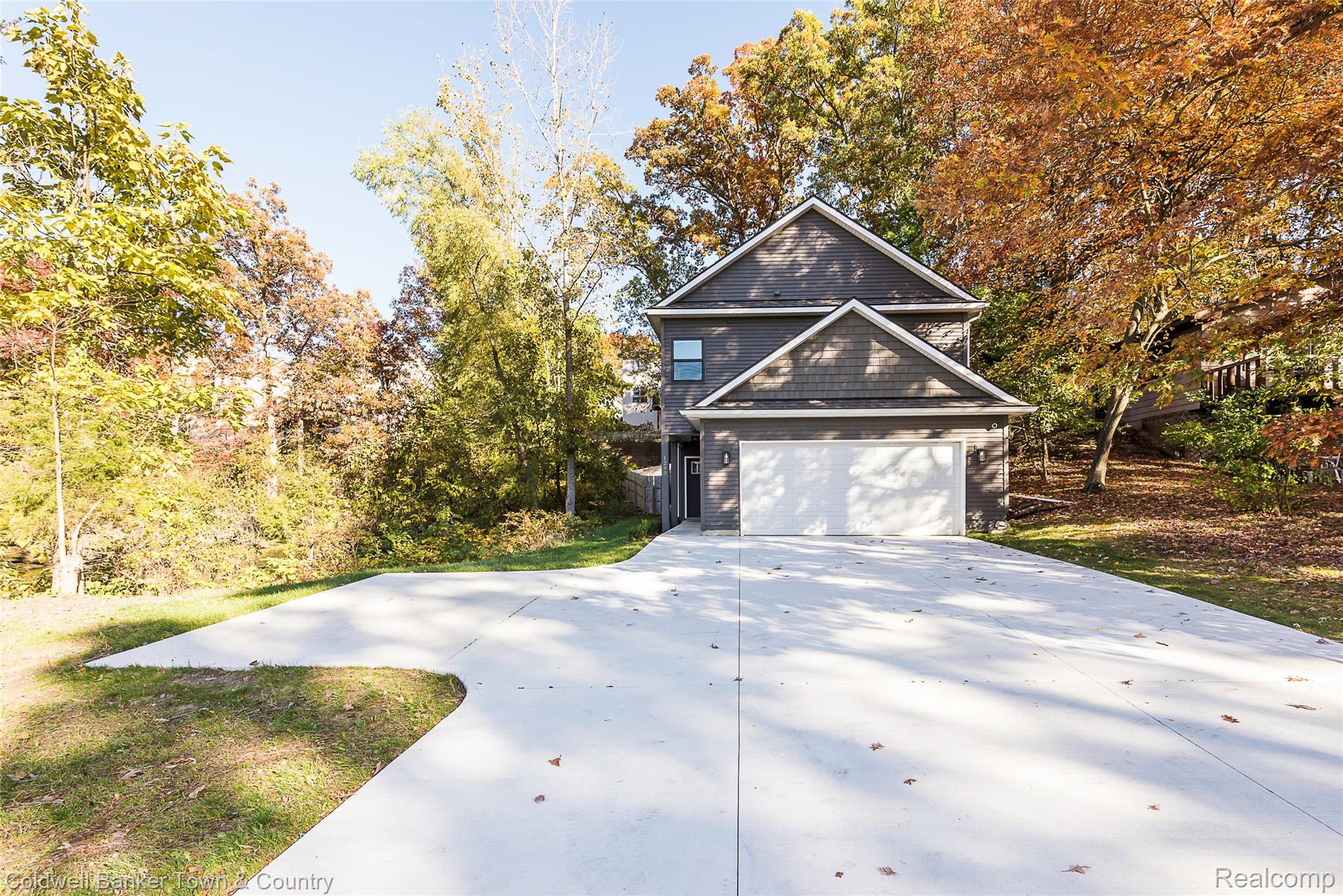 1293 Brighton Lake Road Brighton City MI 48116