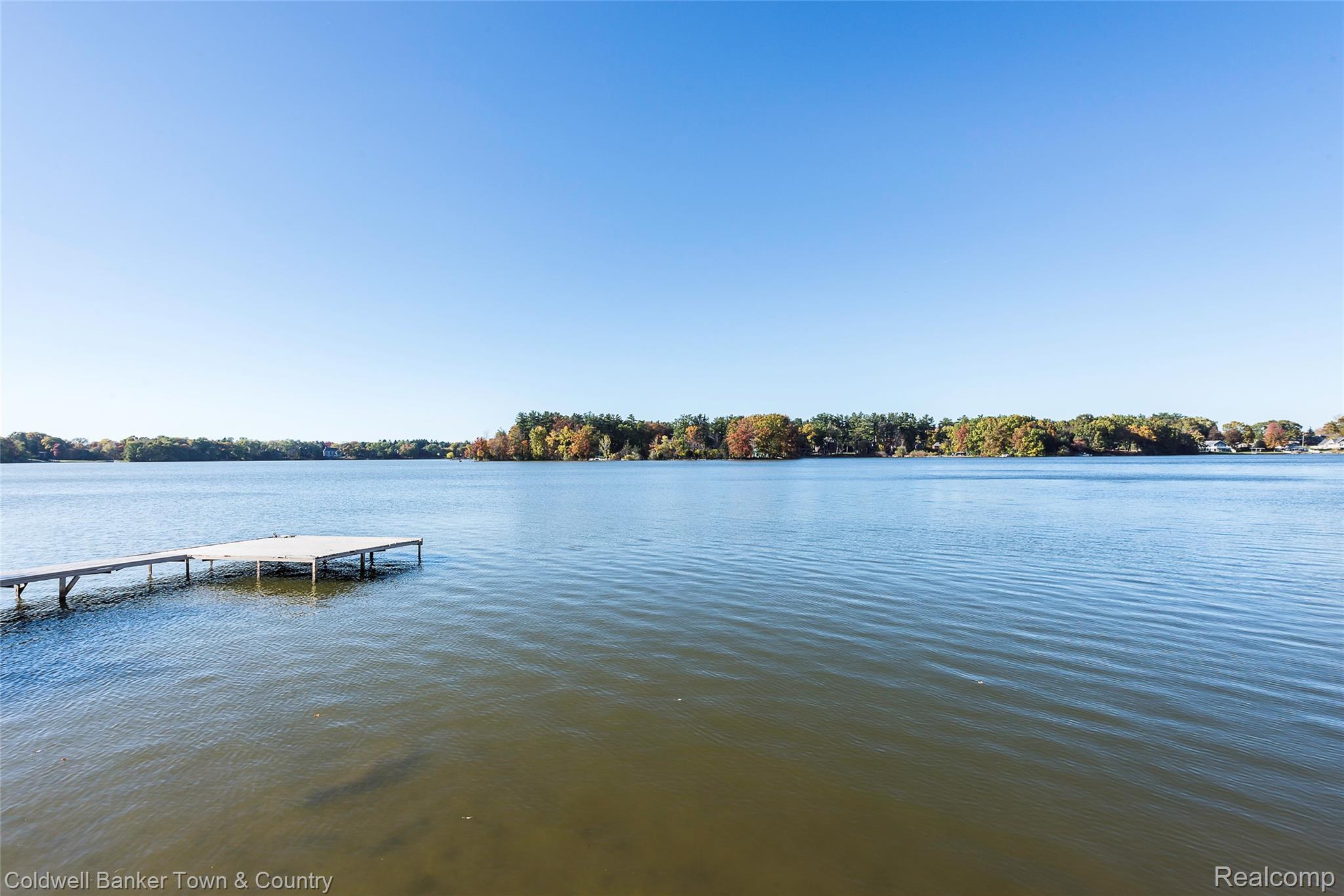 1293 Brighton Lake Road Brighton City MI 48116