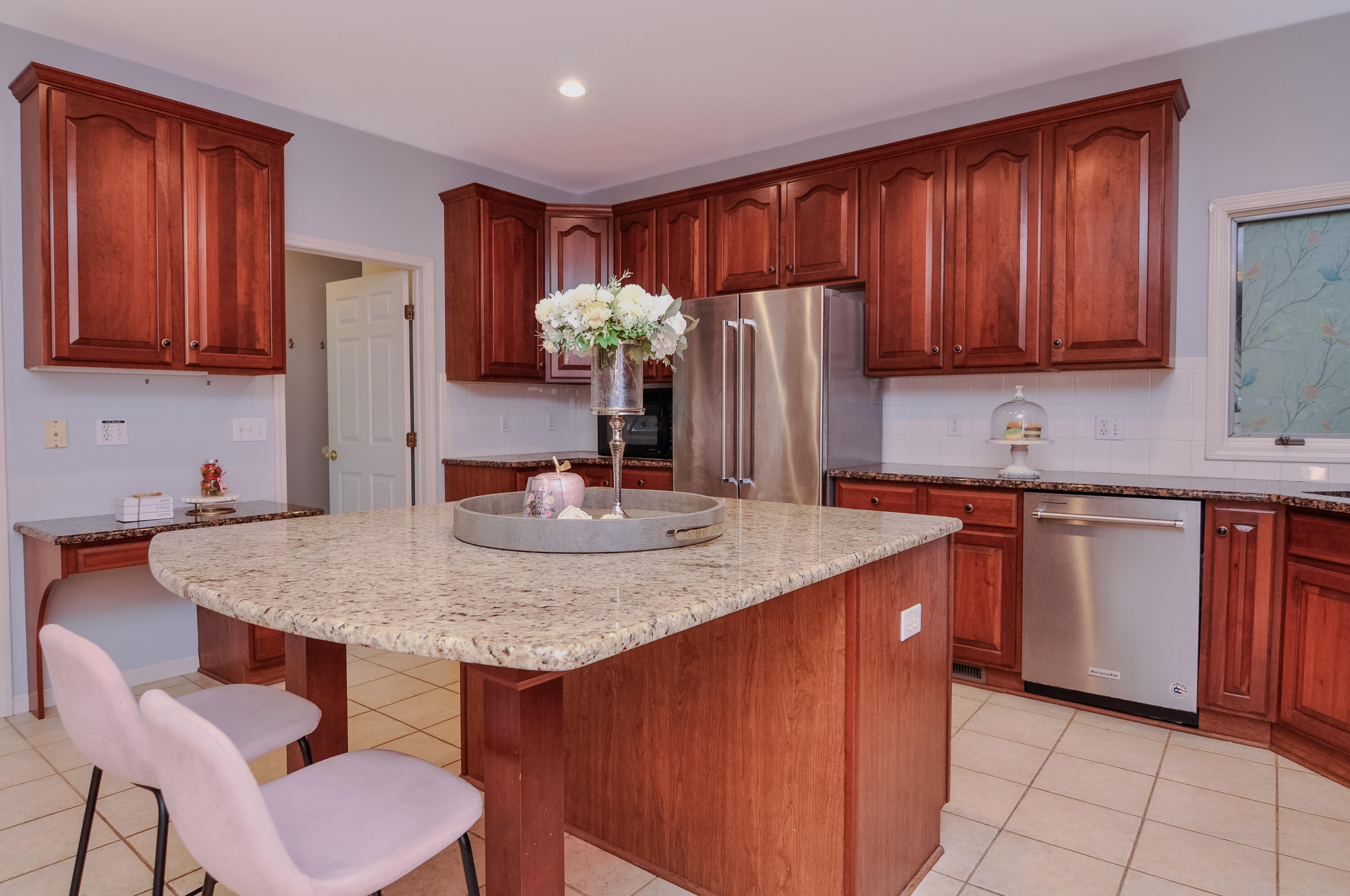 588 Green Road Ann Arbor City MI 48105