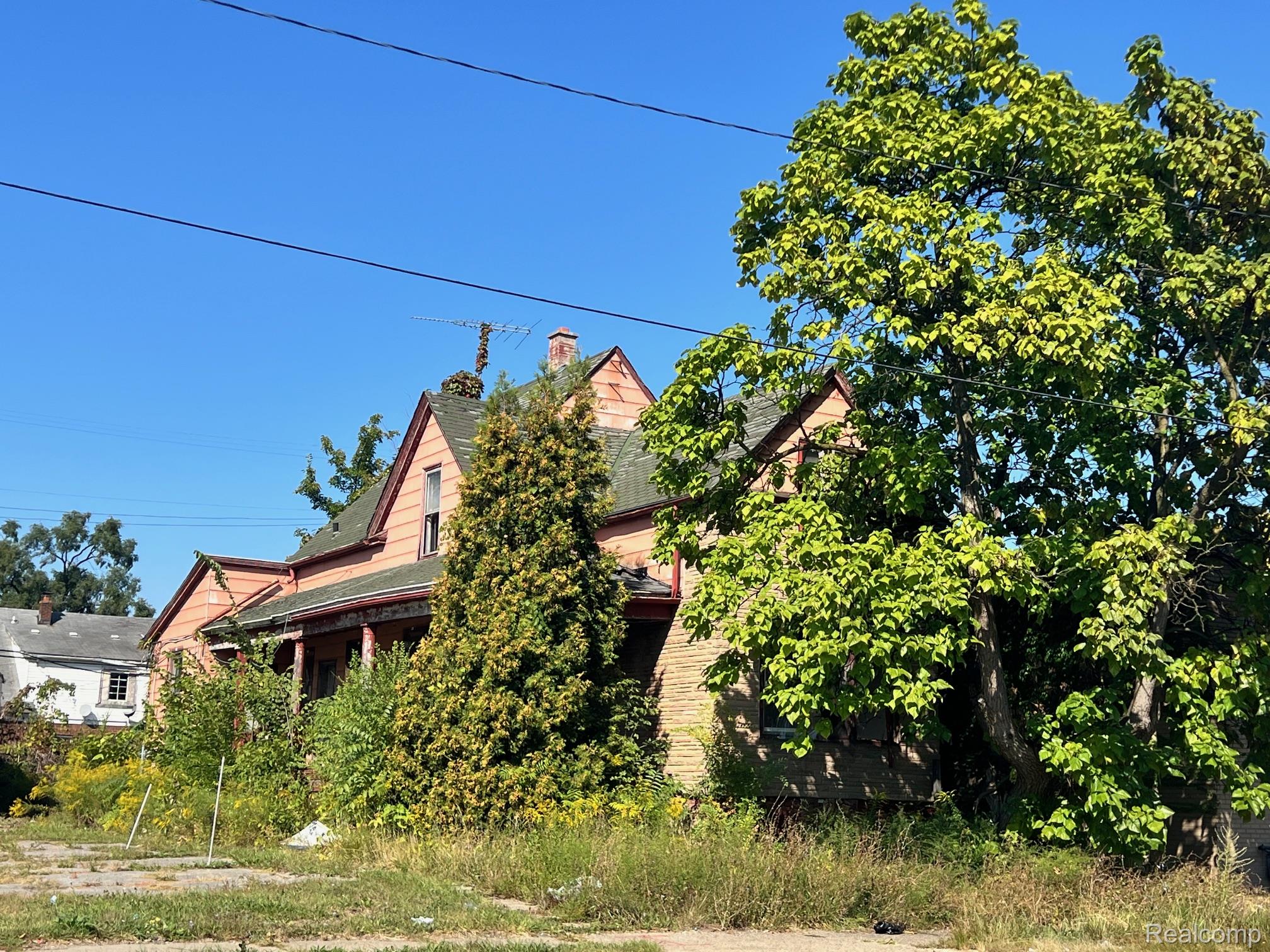 14445 E 7 Mile Road Detroit City MI 48205
