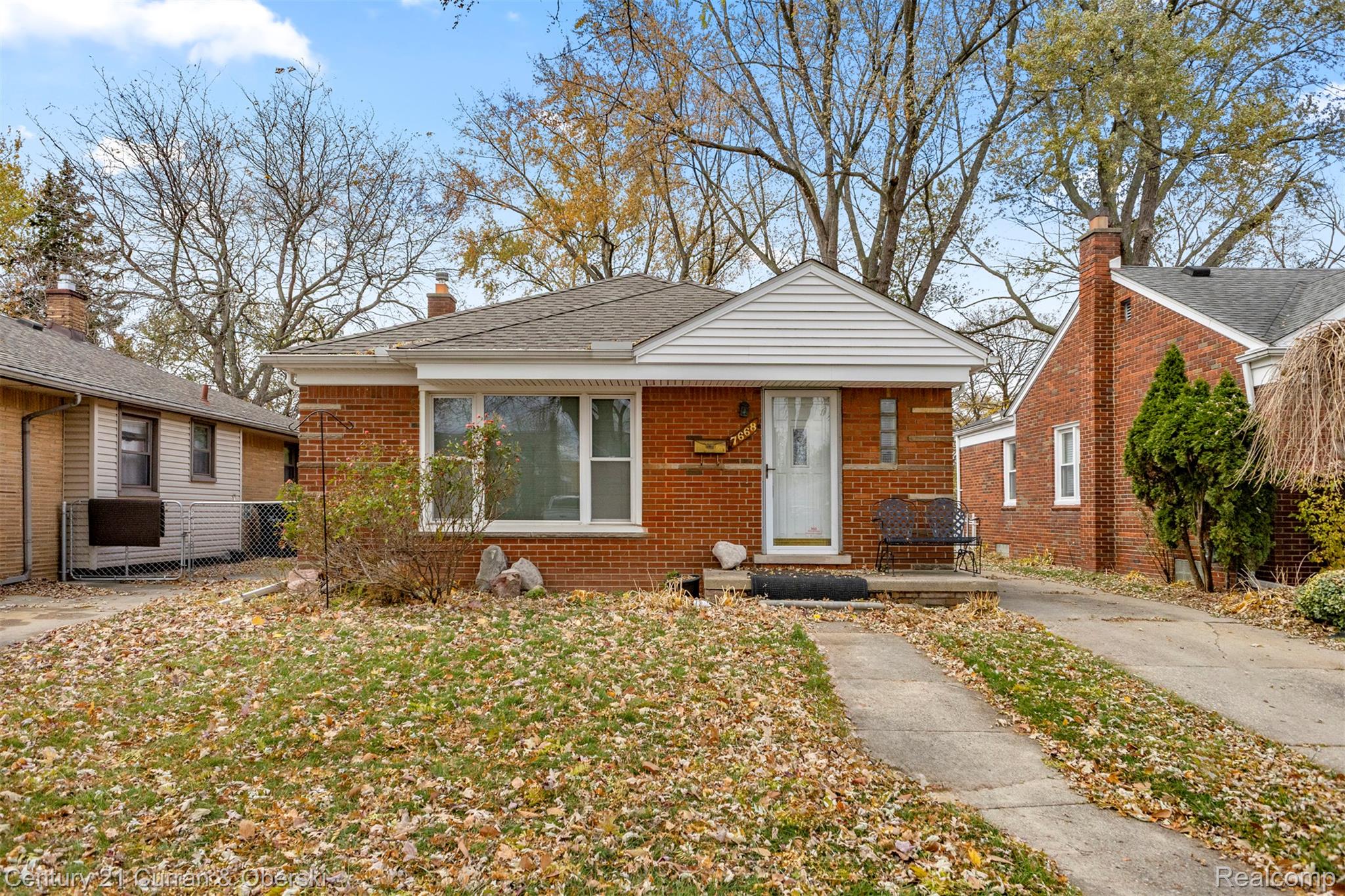 7668 Cortland Avenue Allen Park City MI 48101