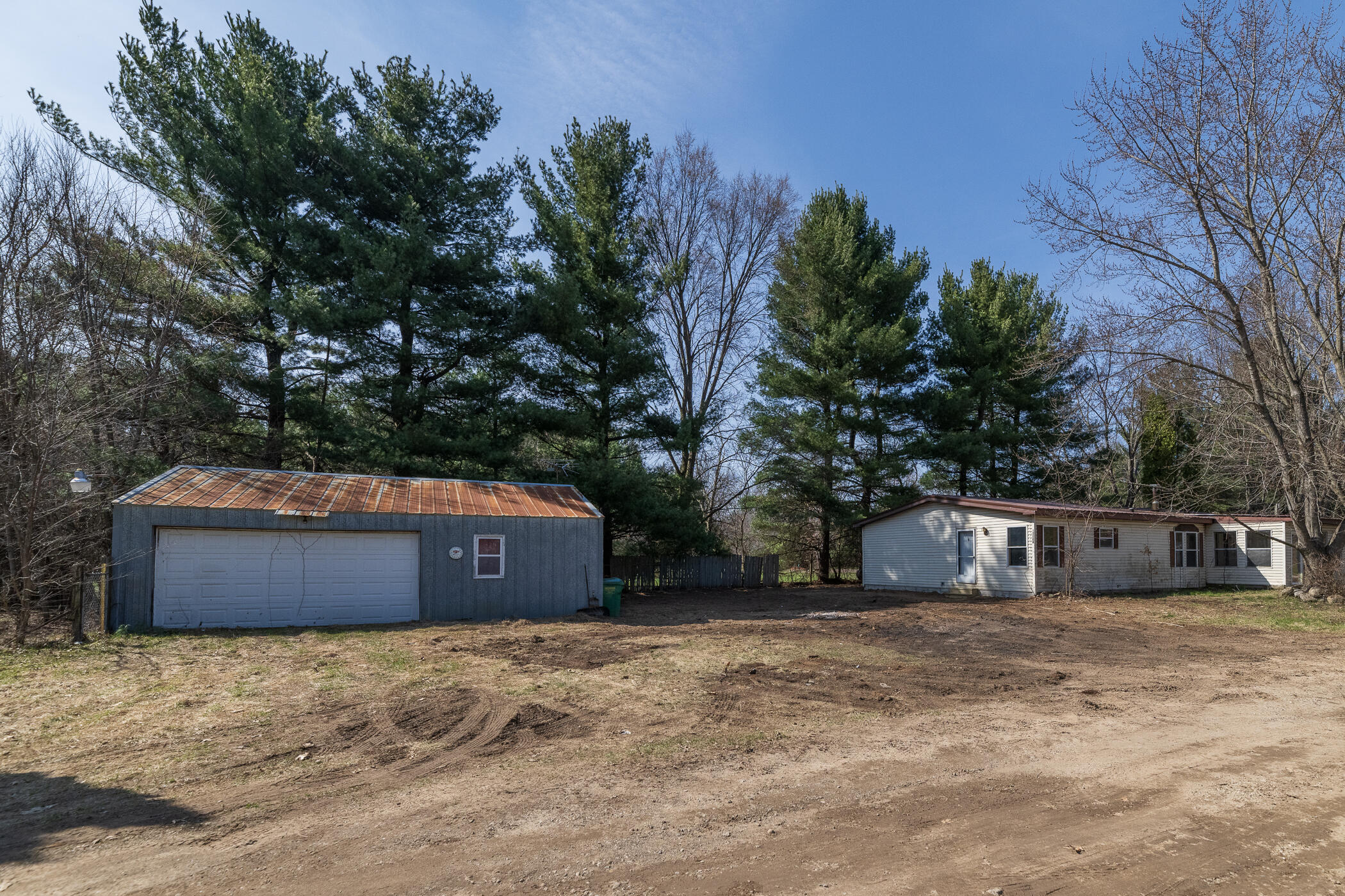 13064 Riverside Drive Constantine Township MI 49042