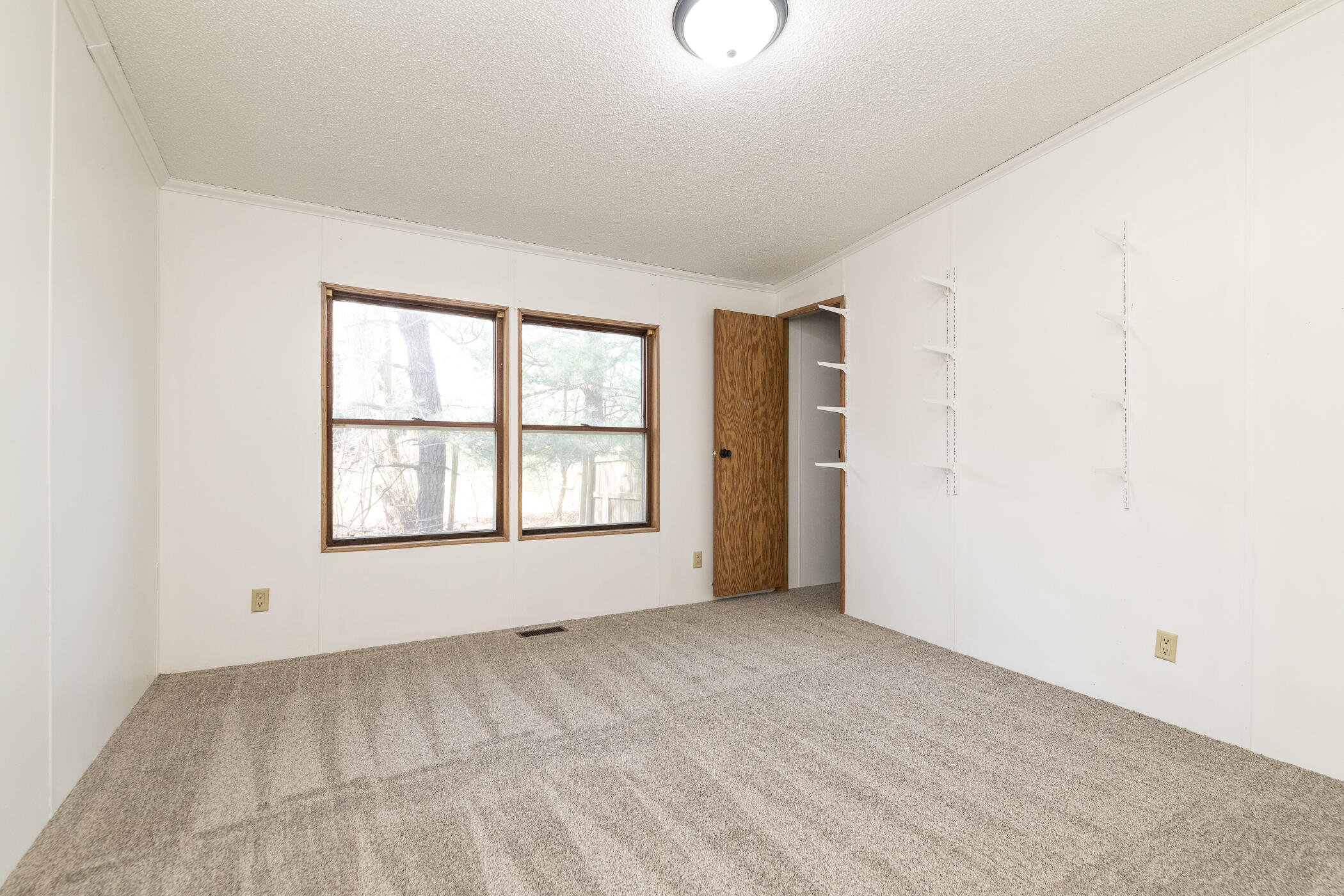 13064 Riverside Drive Constantine Township MI 49042
