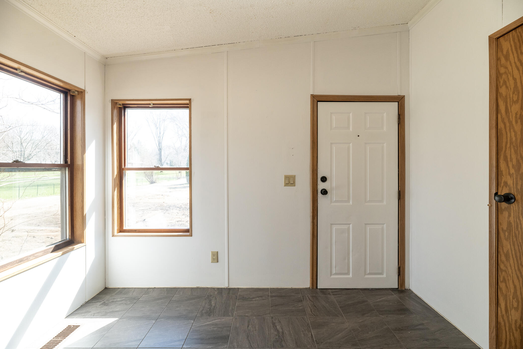 13064 Riverside Drive Constantine Township MI 49042