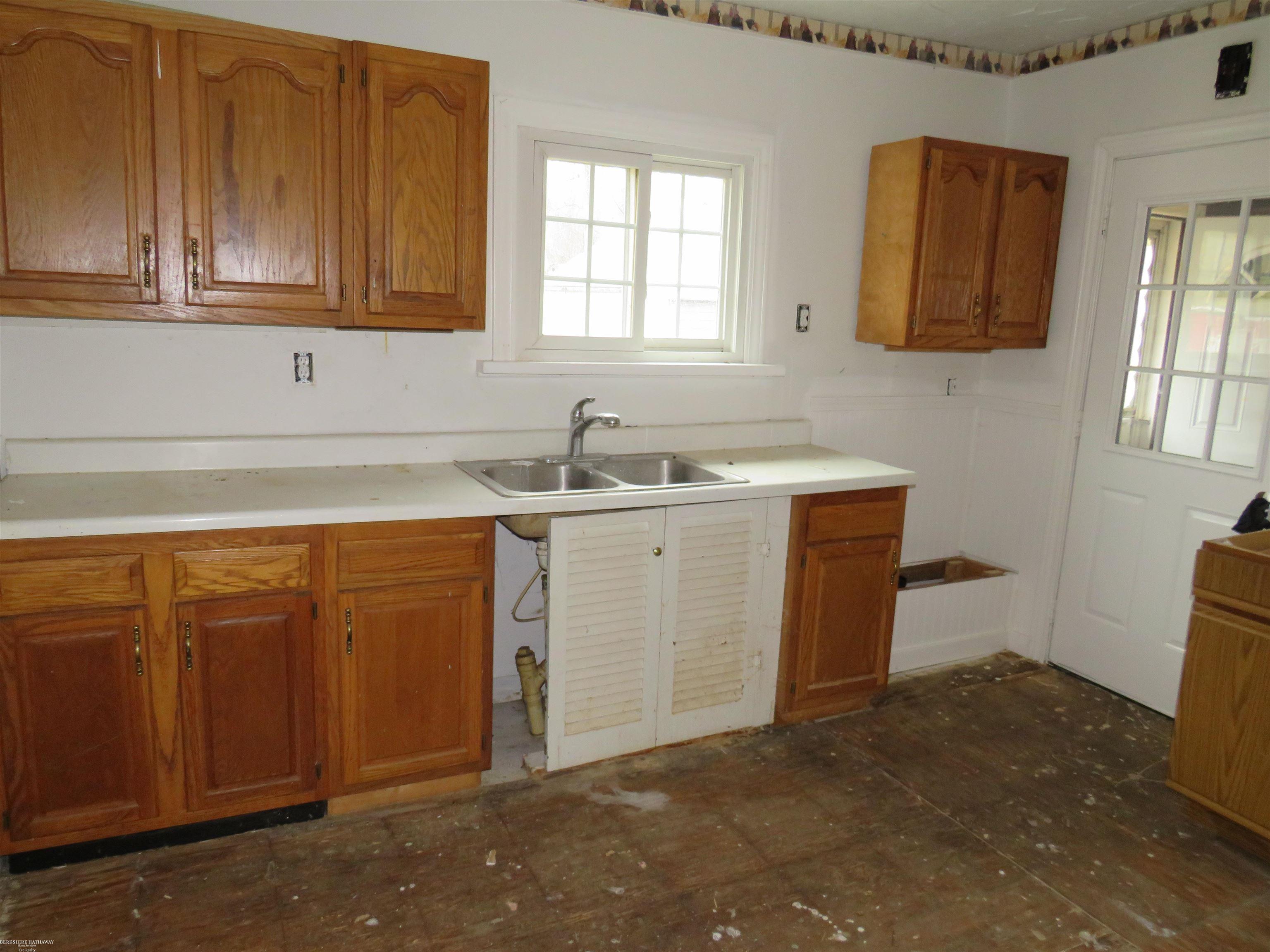 50279 North Avenue Macomb Township MI 48042