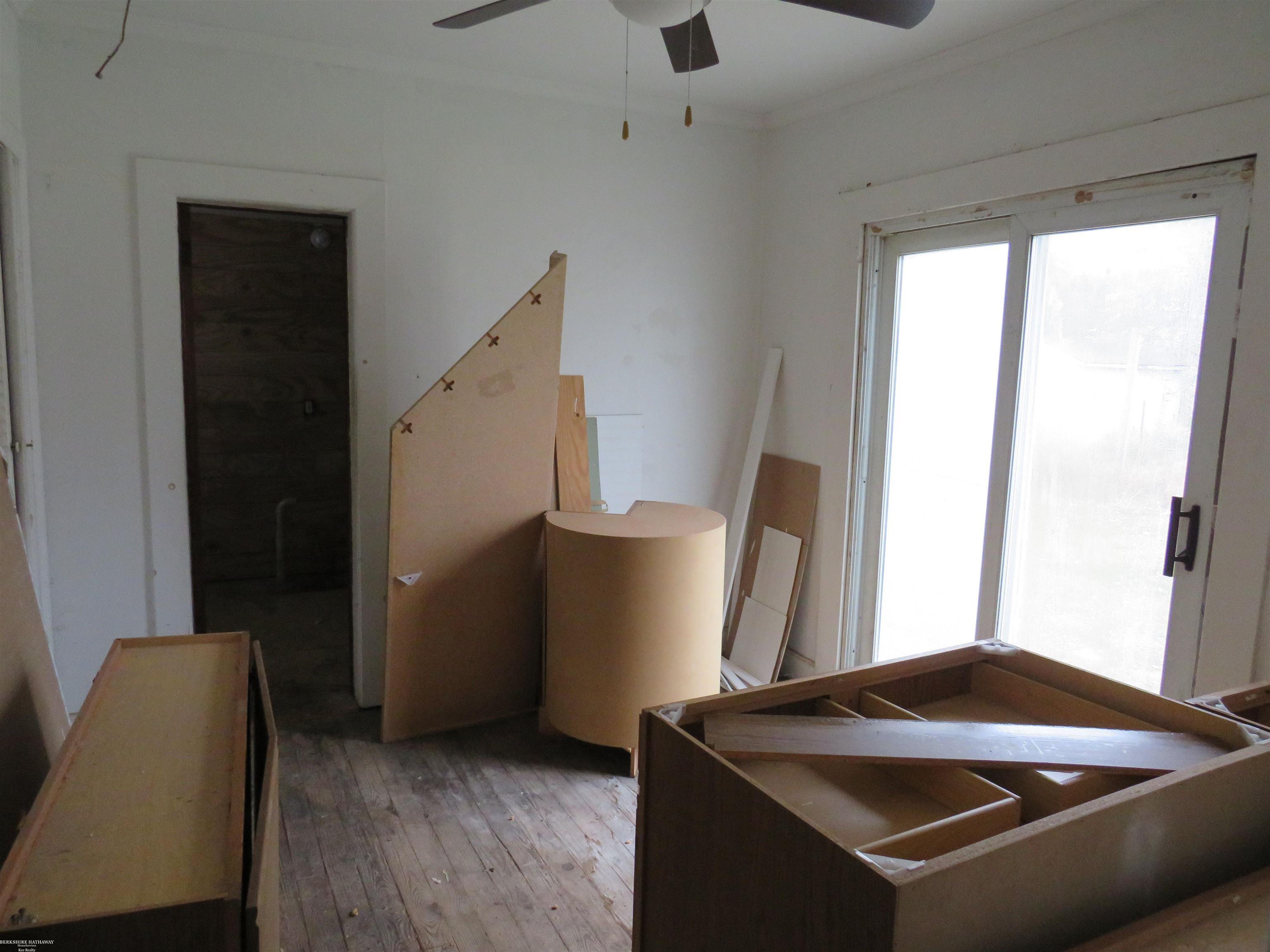 50279 North Avenue Macomb Township MI 48042