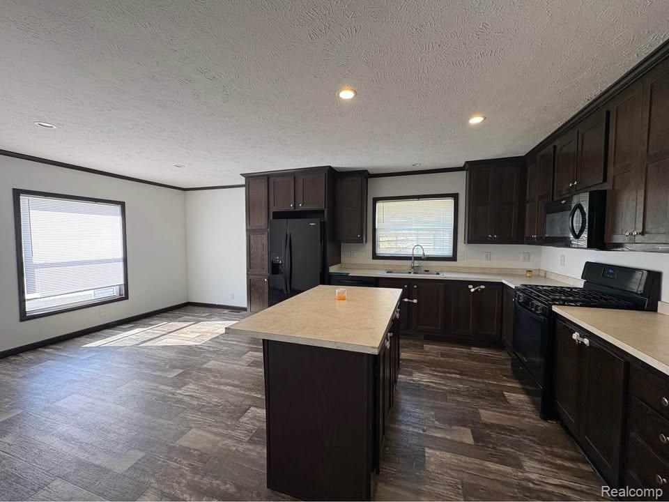 6421 Breezeway Drive Brighton City MI 48114