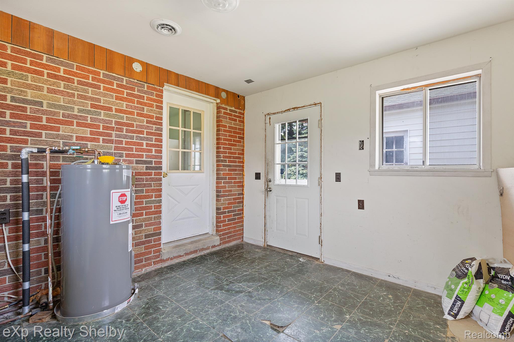 408 Howell Road Berlin Township MI 48002
