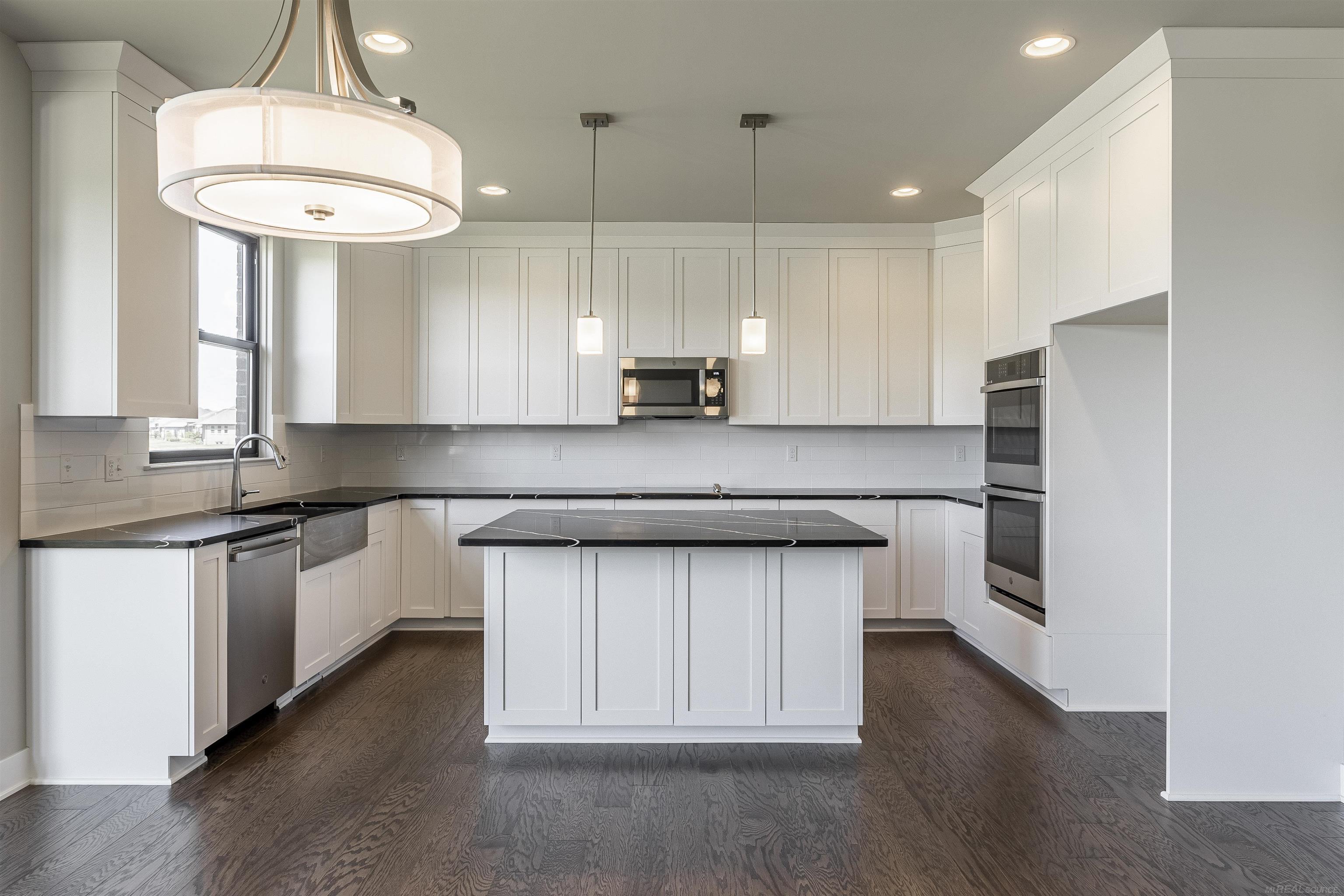 17524 Stallman Drive Macomb Township MI 48042